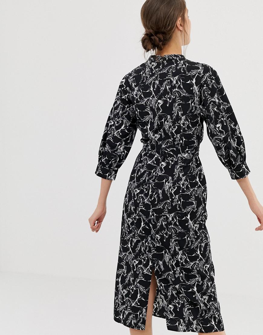 warehouse horse dress