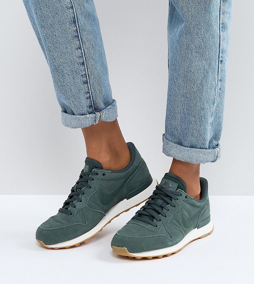 nike internationalist femme daim nike internationalist femme daim