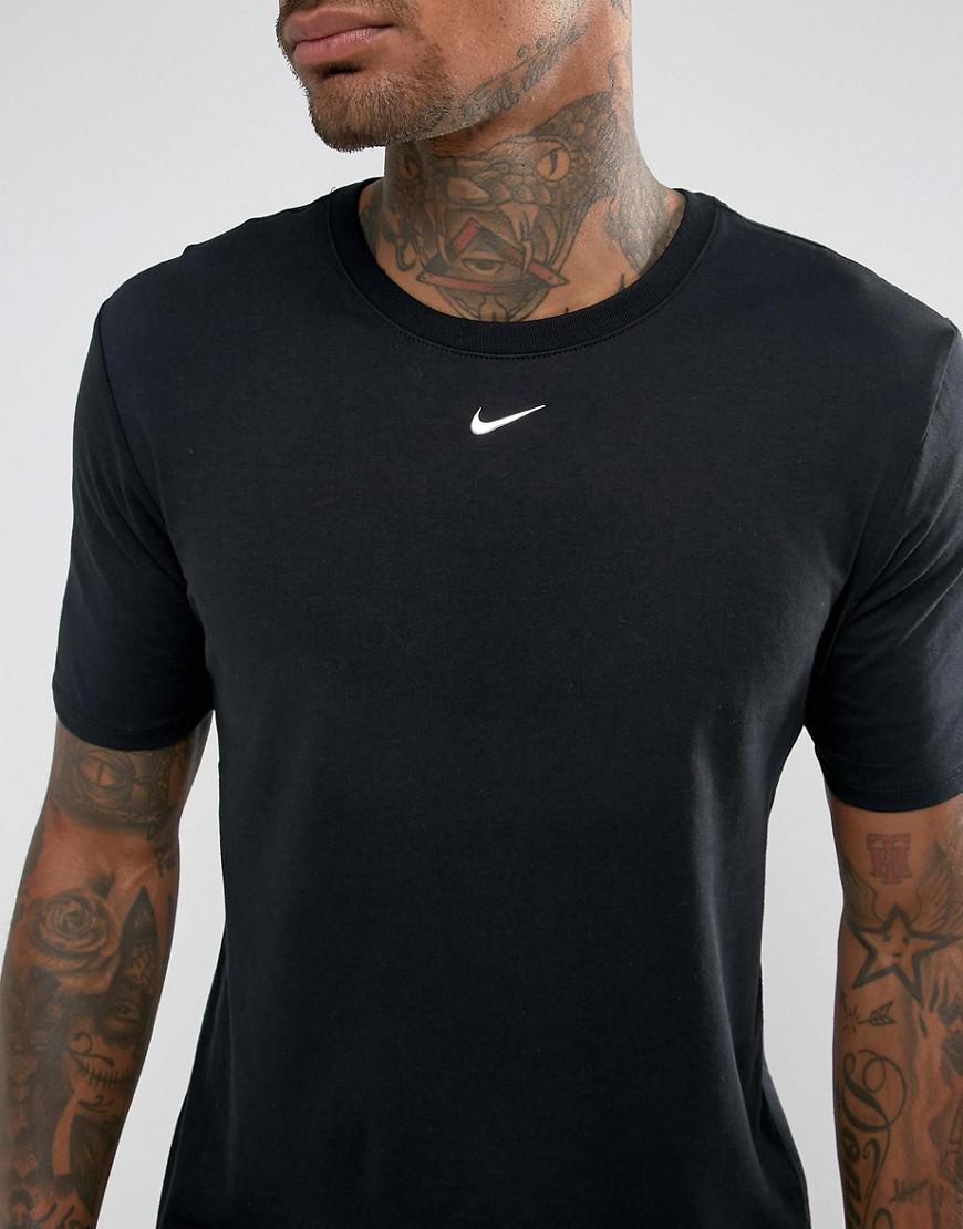 nike t shirt logo in the middle