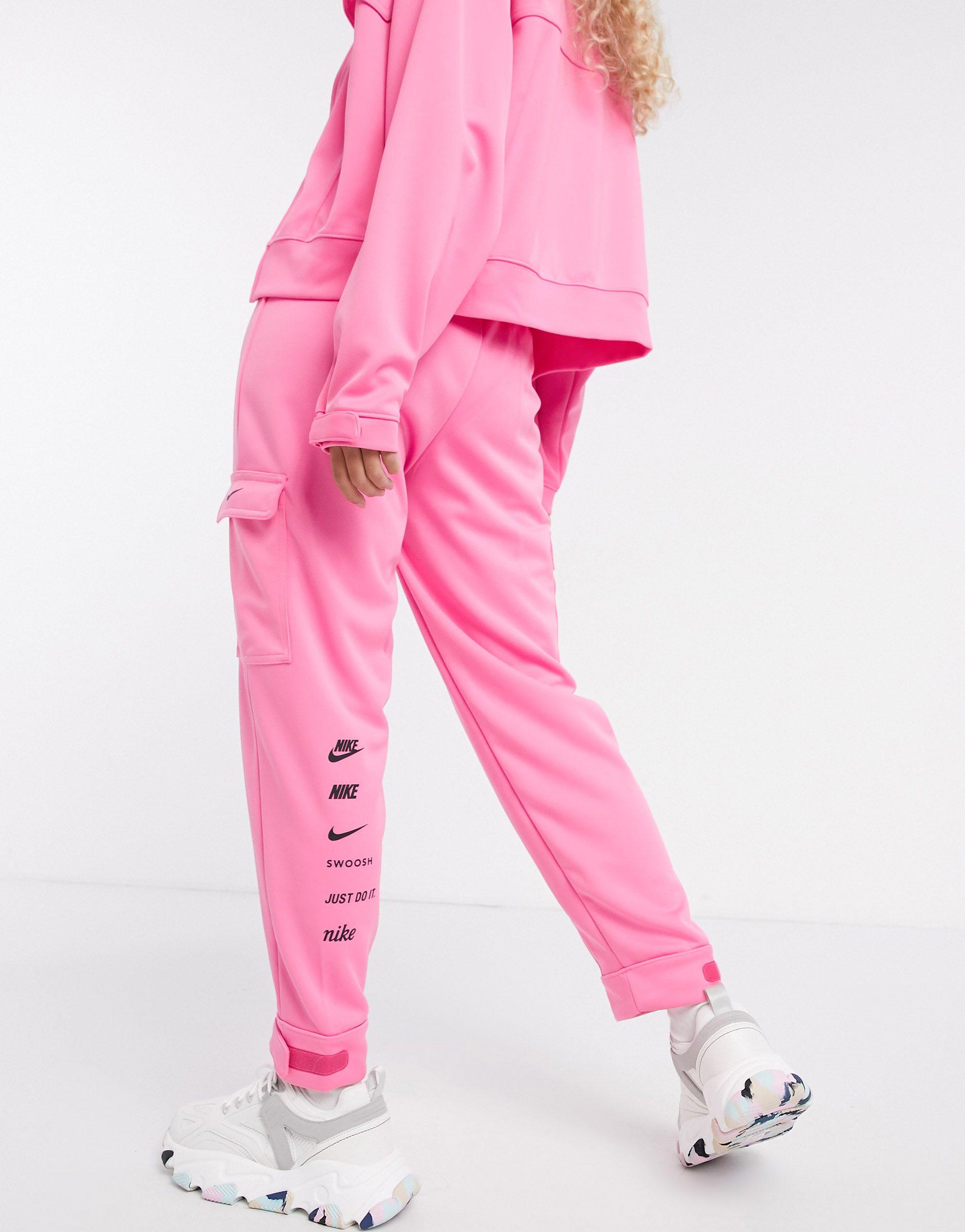 Nike – jogginghose mit cargo-tasche und swoosh-logo in Pink | Lyst AT