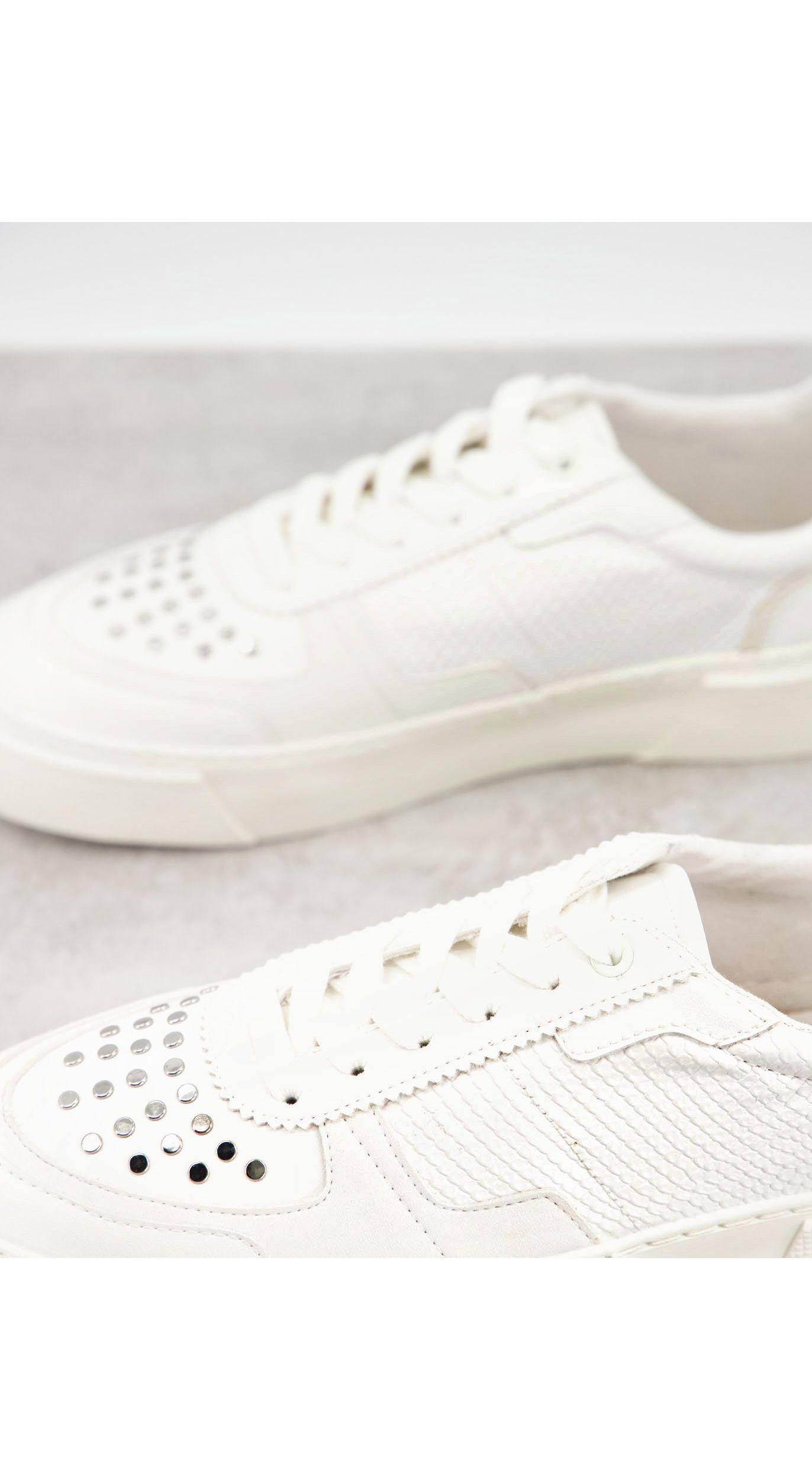 Snake sneakers in de sale met hoge korting | Vouchervandaag.nl