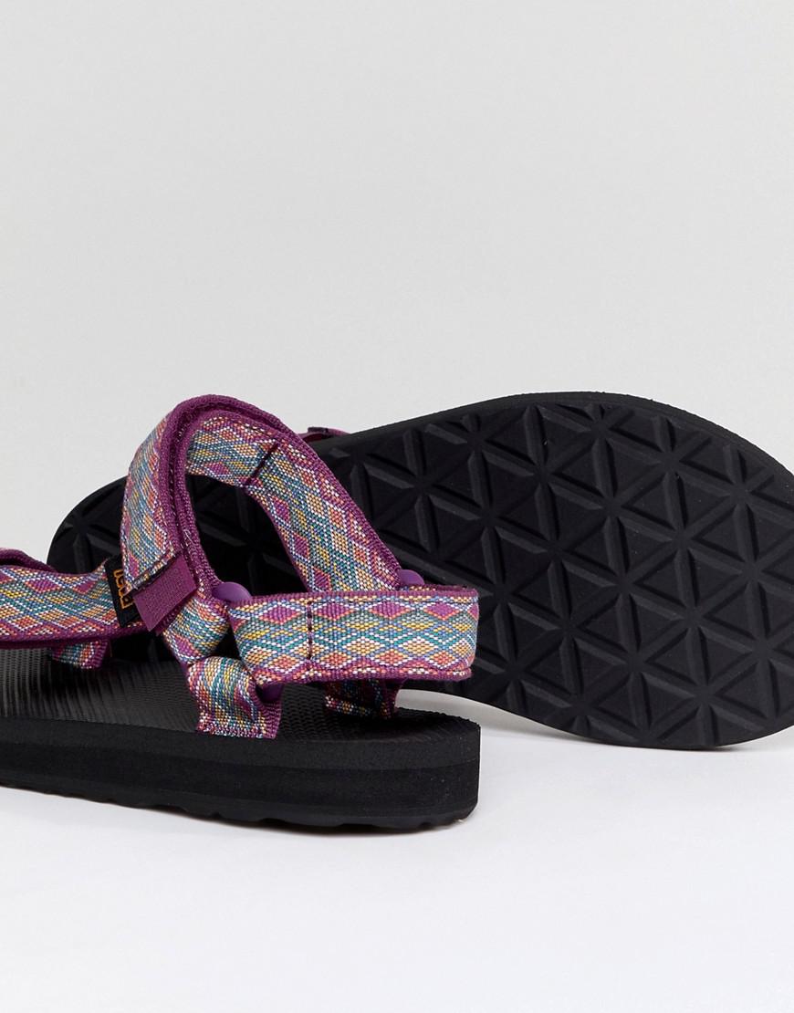 teva purple sandals