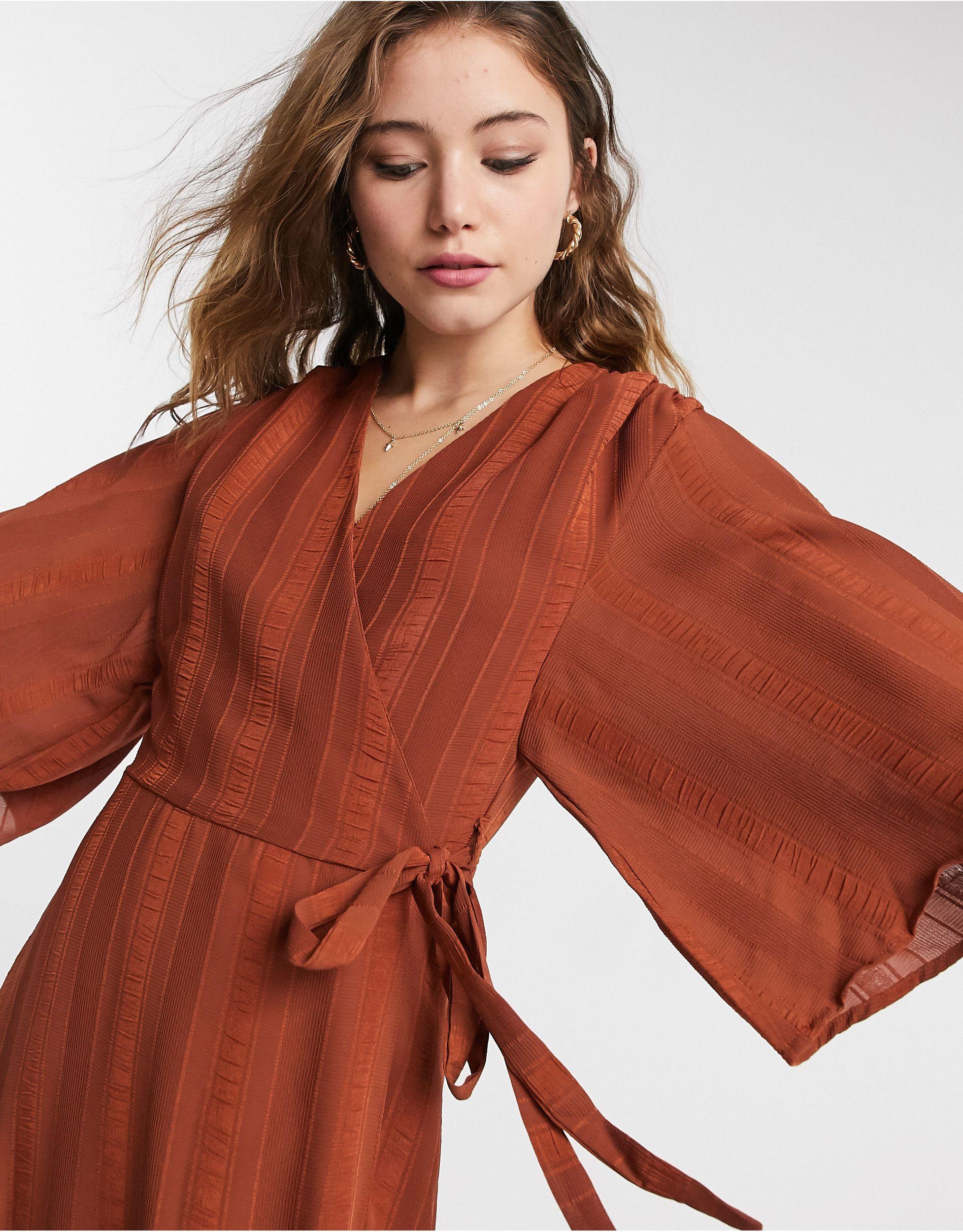Liquorish Kimono Sleeve Wrap Midi Dress 