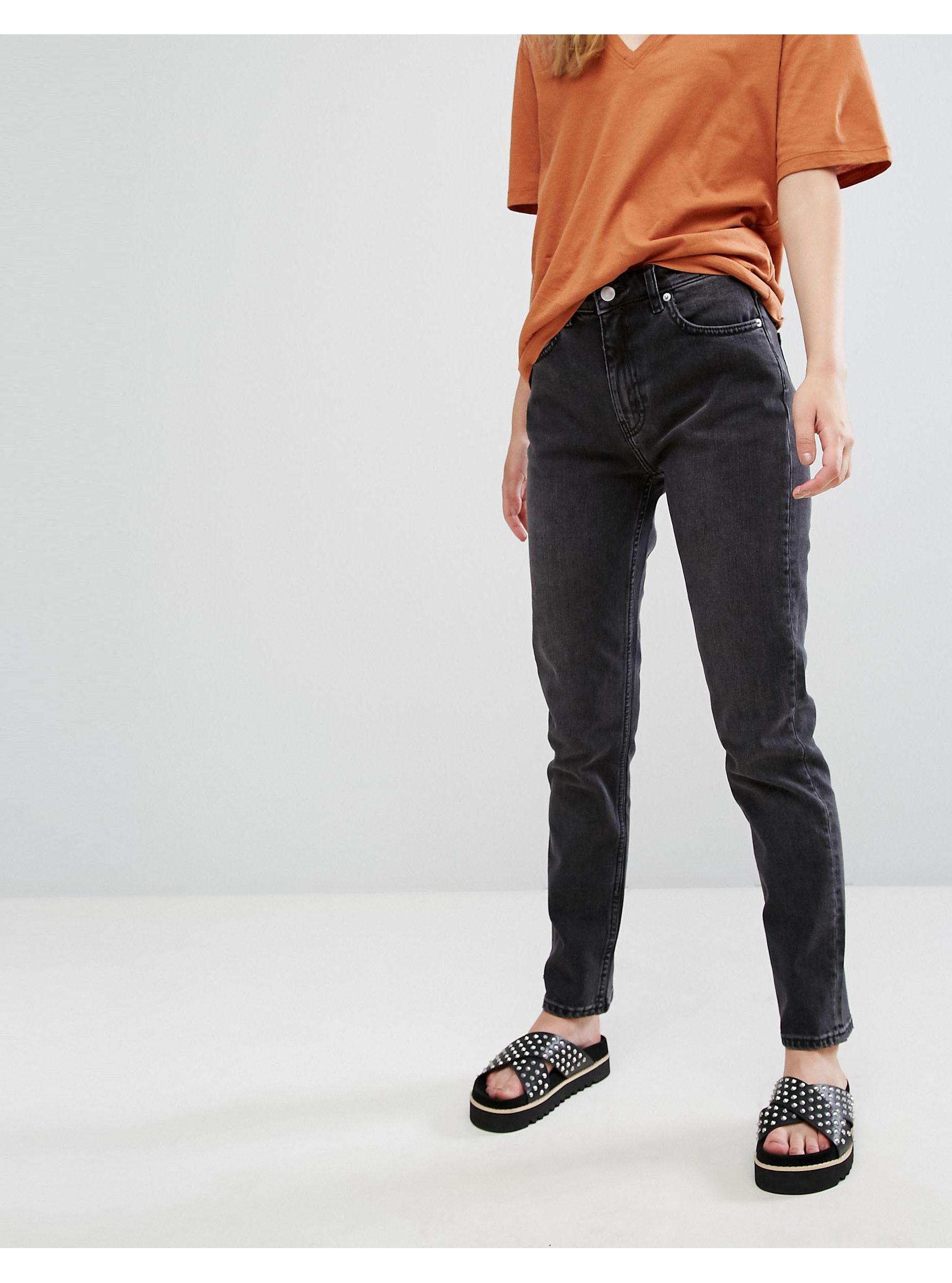Weekday – Seattle – Mom-Jeans mit hoher Taille in Schwarz | Lyst DE