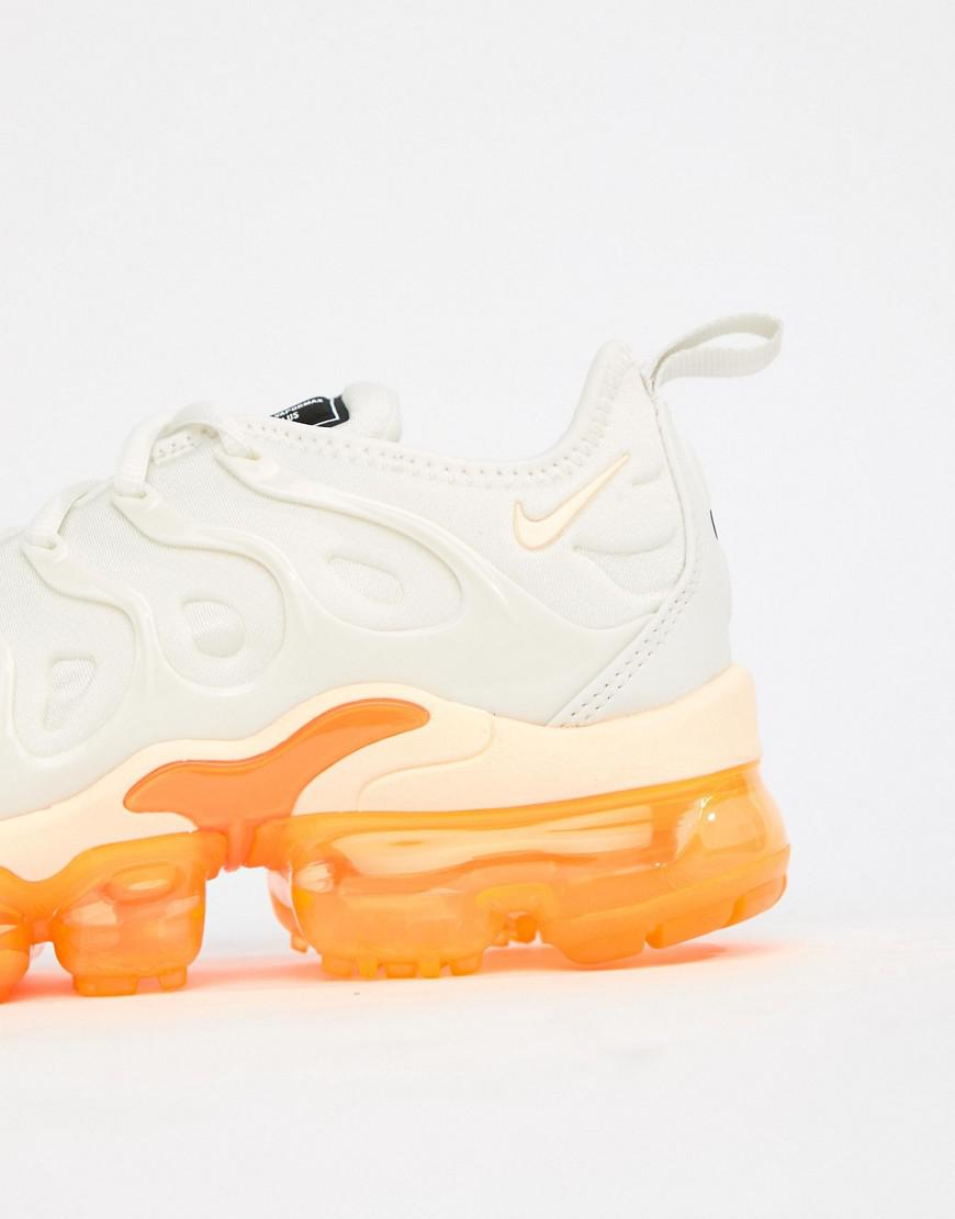 nike air vapormax plus orange