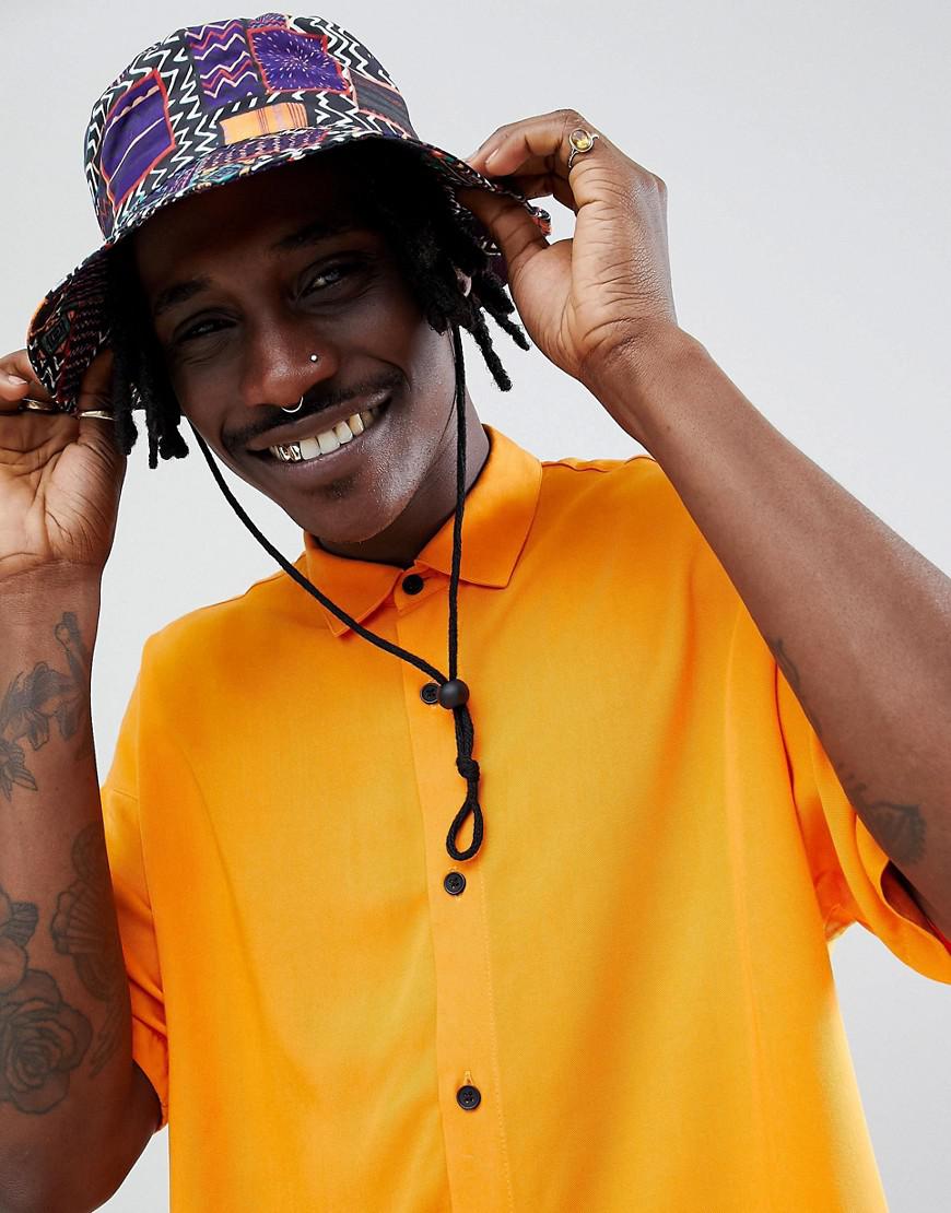 Understand and buy > bucket hat with dreads > disponibile