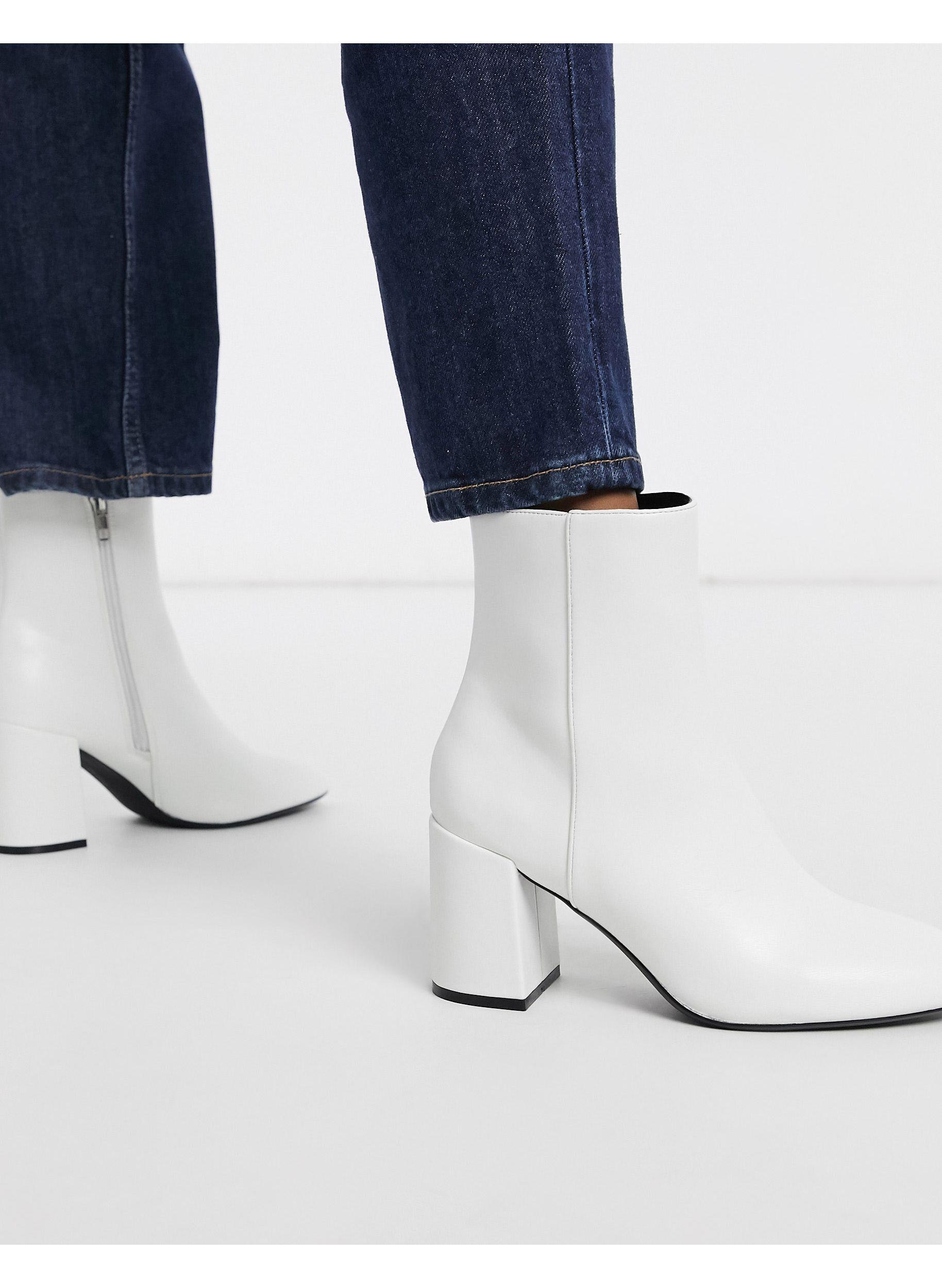 Bershka Laarzen Van Lakleer Met Blokhak in het Zwart - Lyst