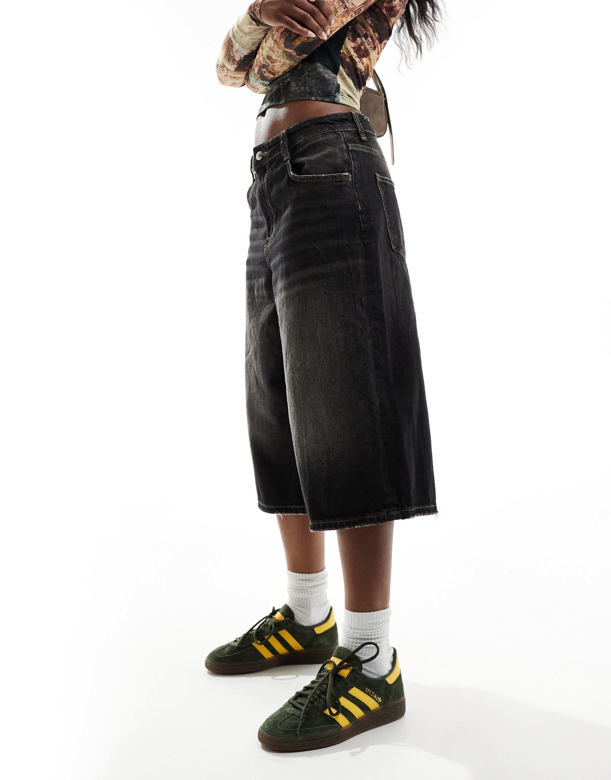 Jeans Bermuda Bershka Femme Bershka Longline Baggy Denim Shorts In - Main Image