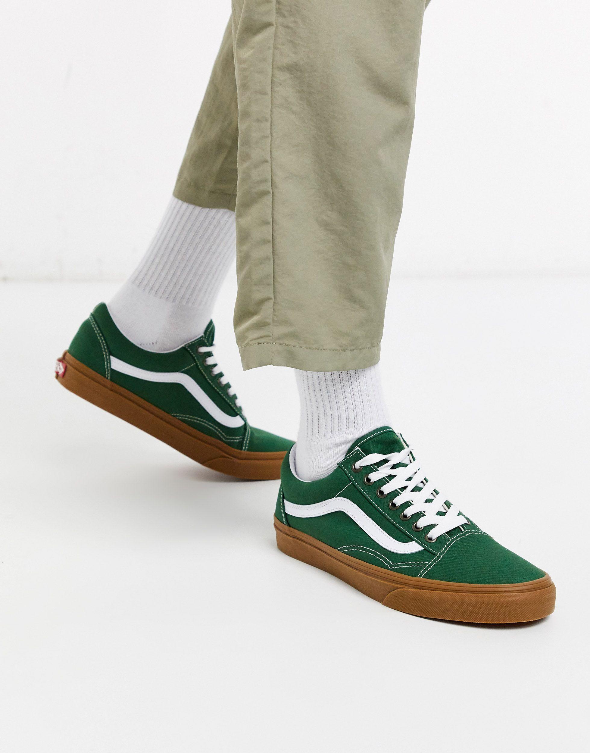 Old Skool Gum Sole Trainers in Green for Men |