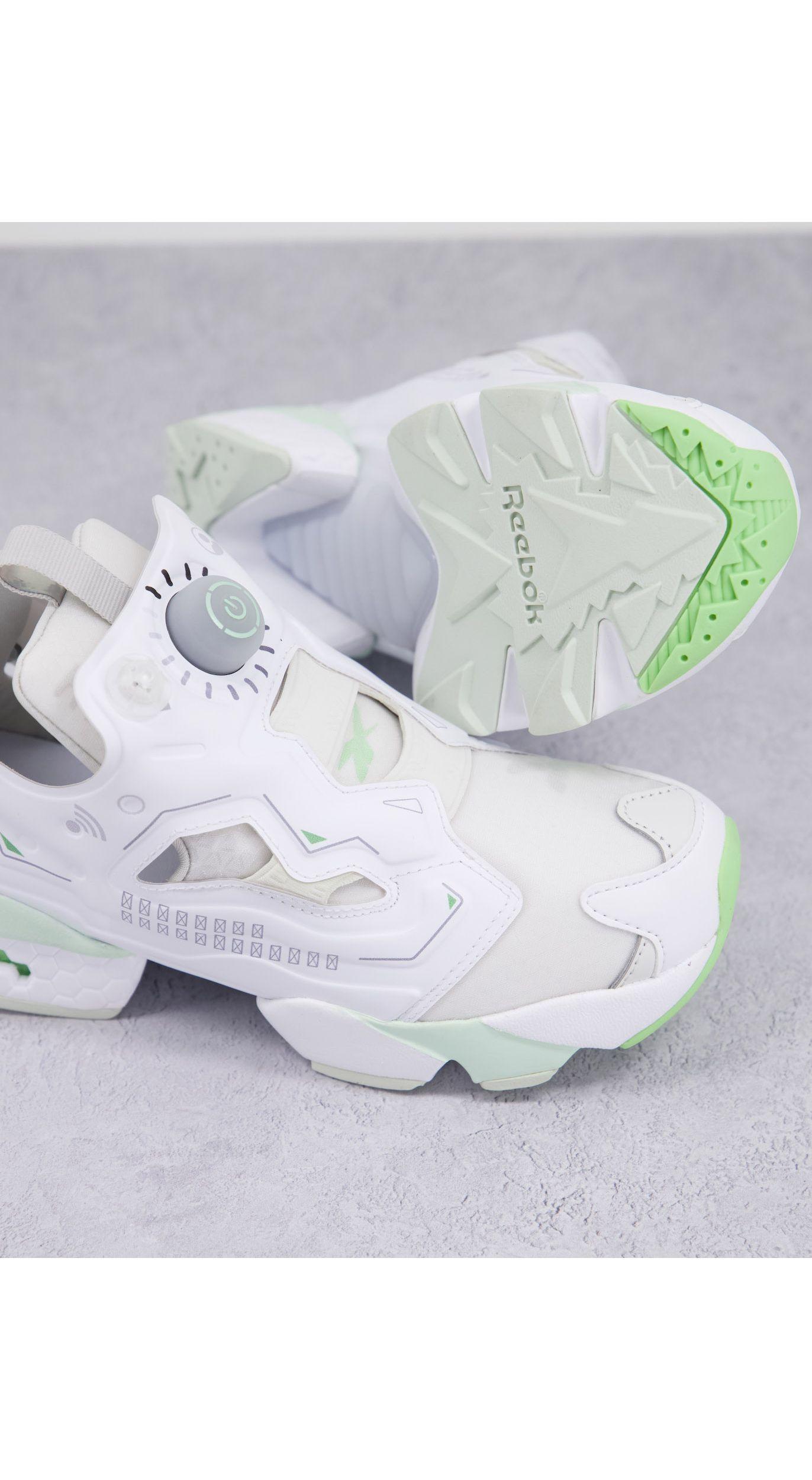 reebok insta pump fury all white