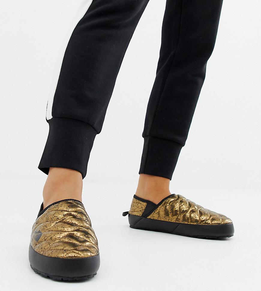 The North Face Synthetic Women's Thermoball Traction Mule V In Copper in  Gold (Metallic) | Lyst