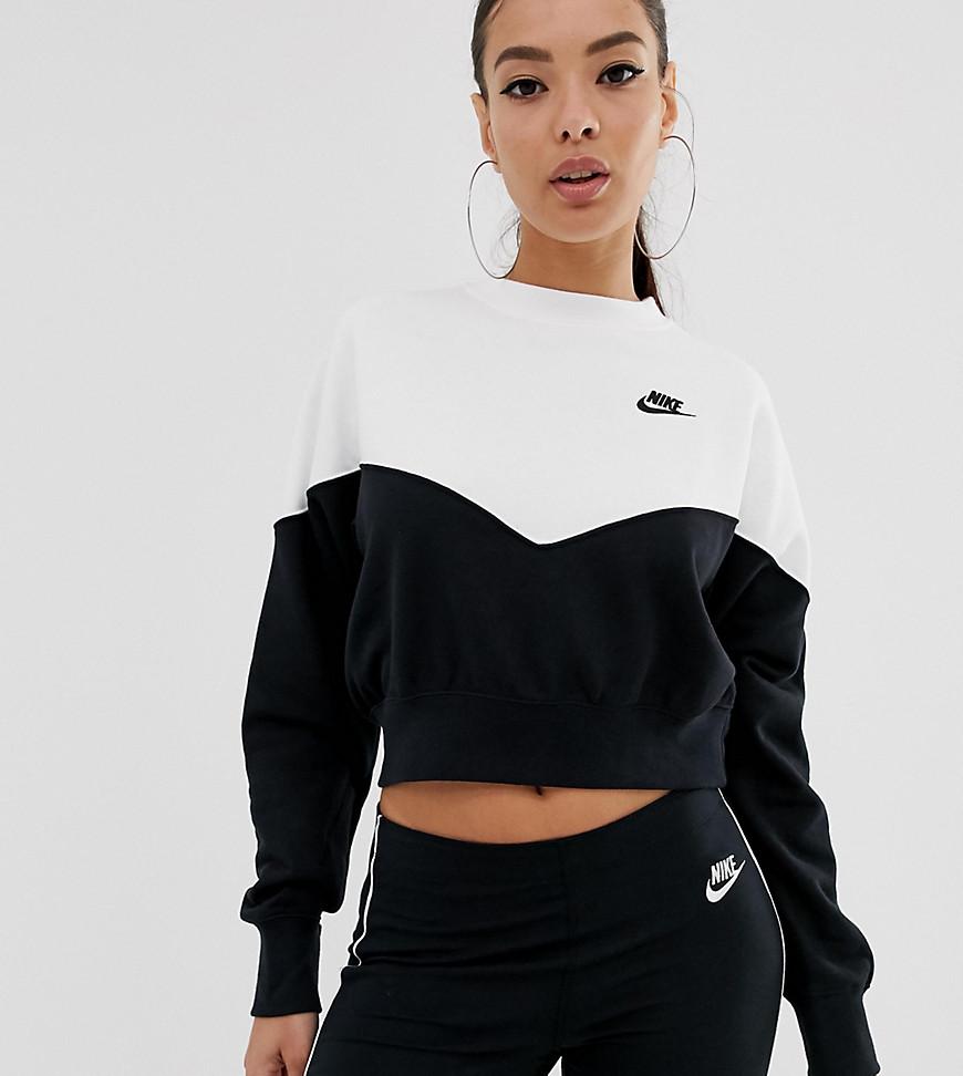 Kaal Klagen leeftijd Nike Heritage Black And White Color Block Sweatshirt | Lyst