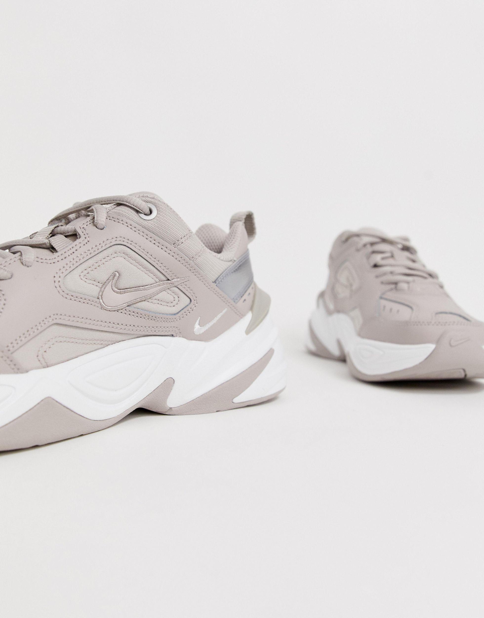 Nike tekno clearance taupe