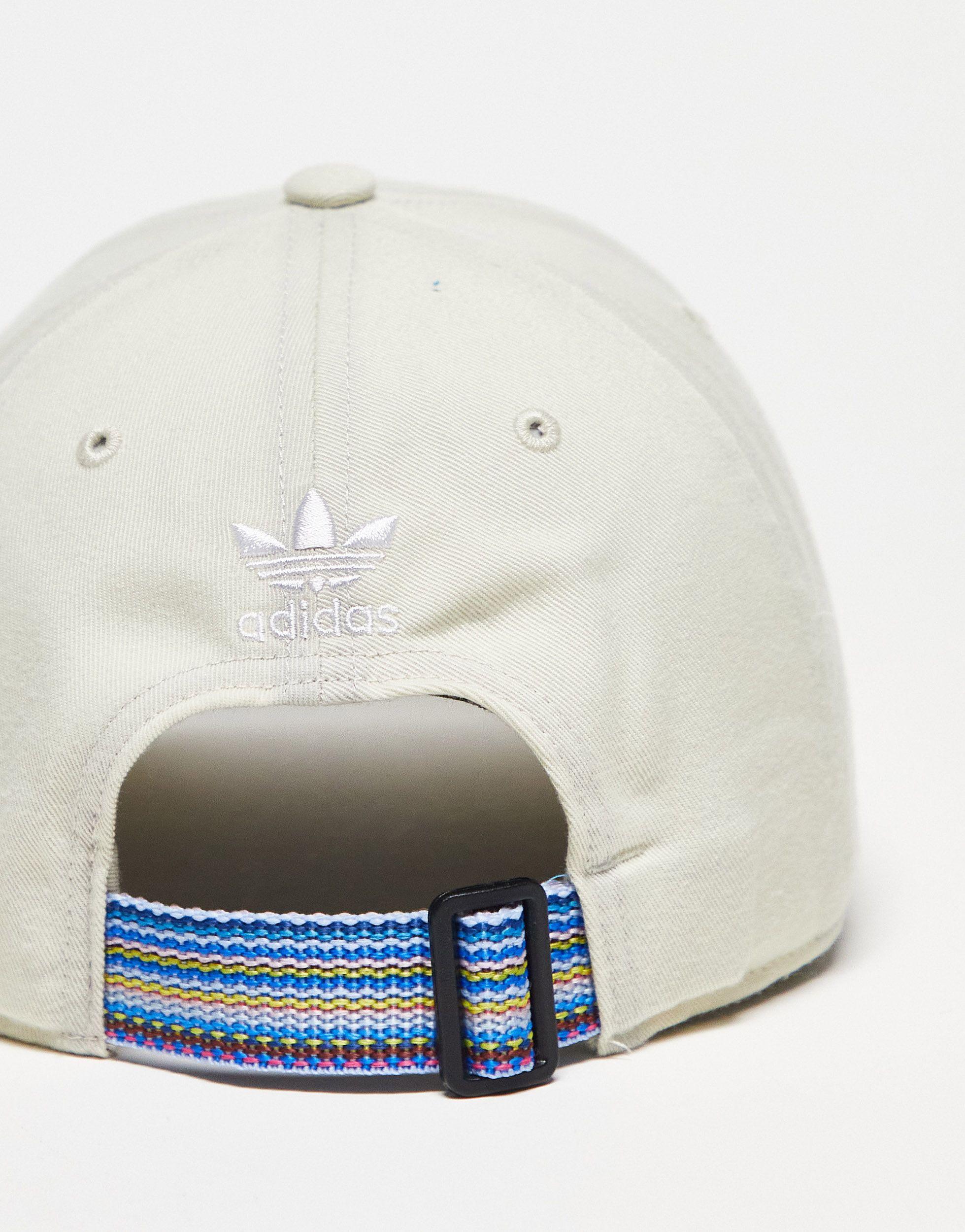 adidas Originals Strapback Cap With Woven Patch in White | Lyst