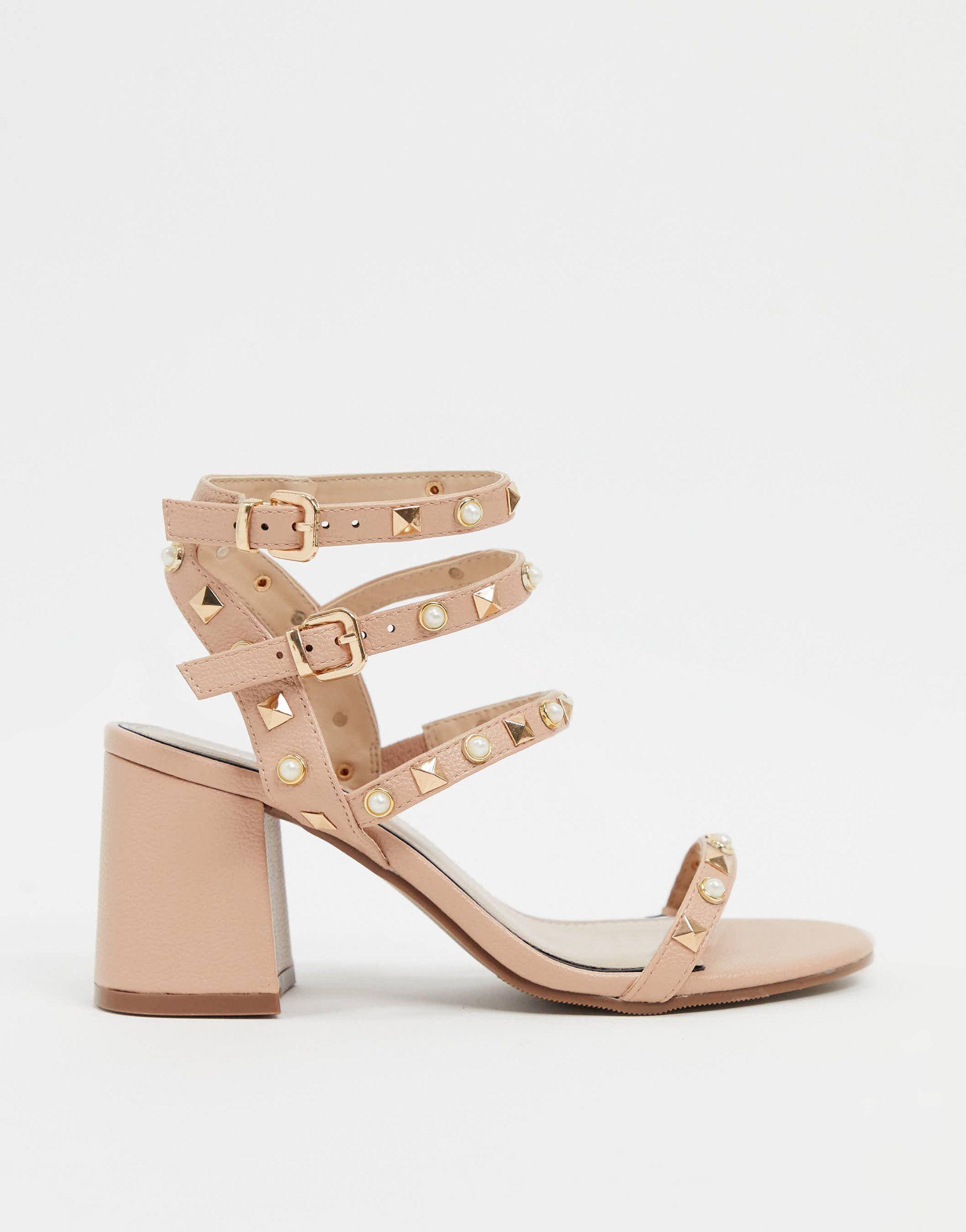 Sandali rosa con tacco e borchie di Miss Selfridge in Neutro | Lyst