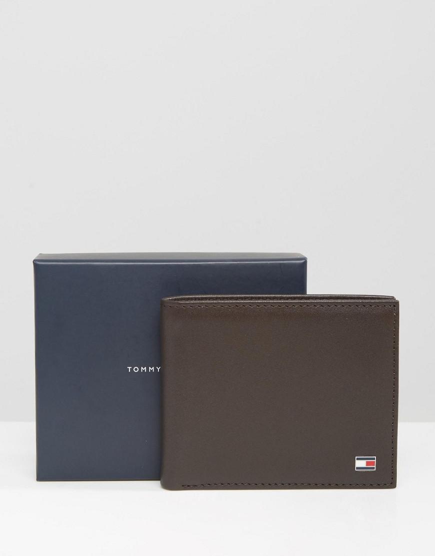 Tommy Hilfiger Eton Mini Billfold Leather Wallet In Brown for Men Lyst