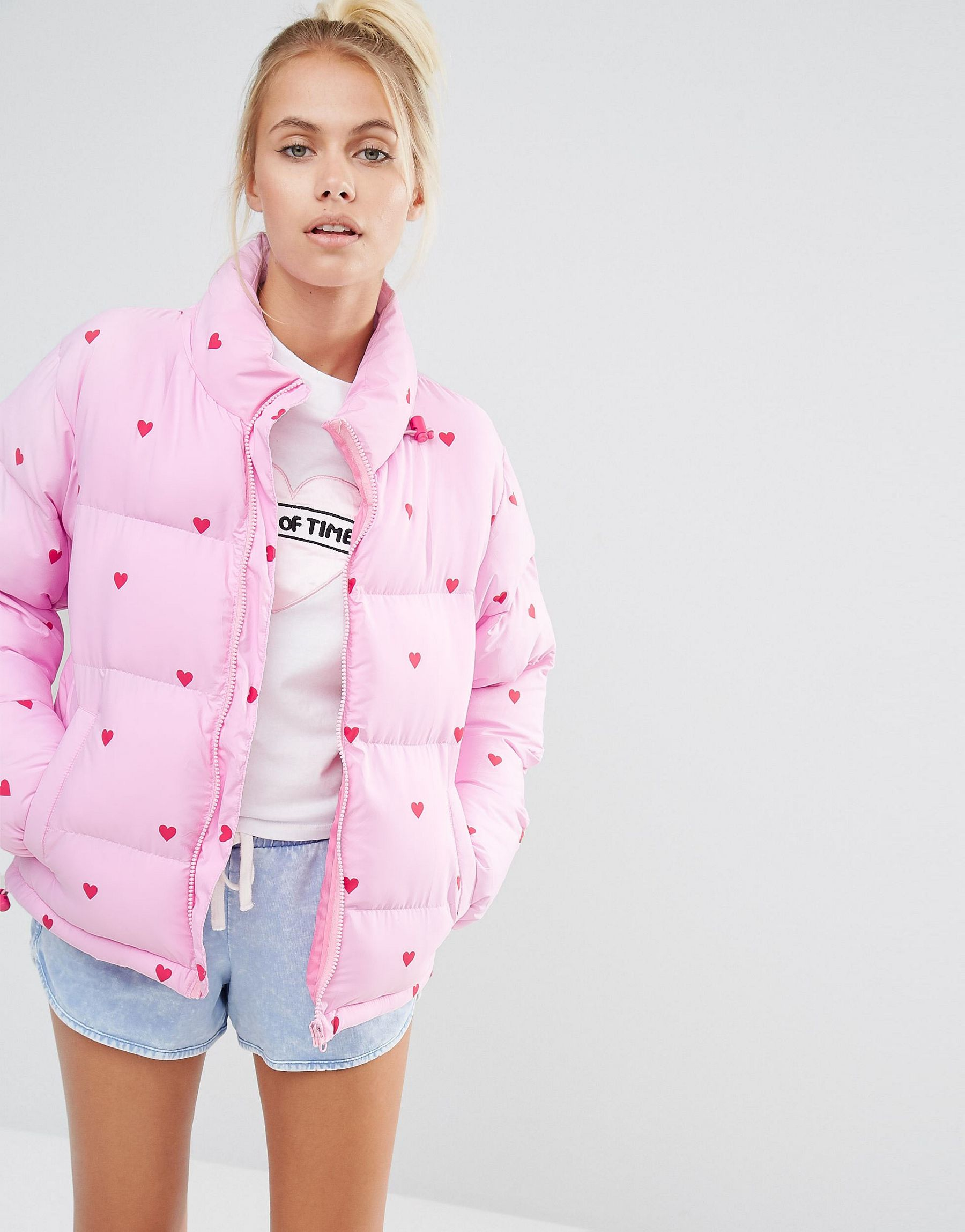 Lazy Oaf Short Padded Jacket With All Over Heart Print - Pink | Lyst Canada