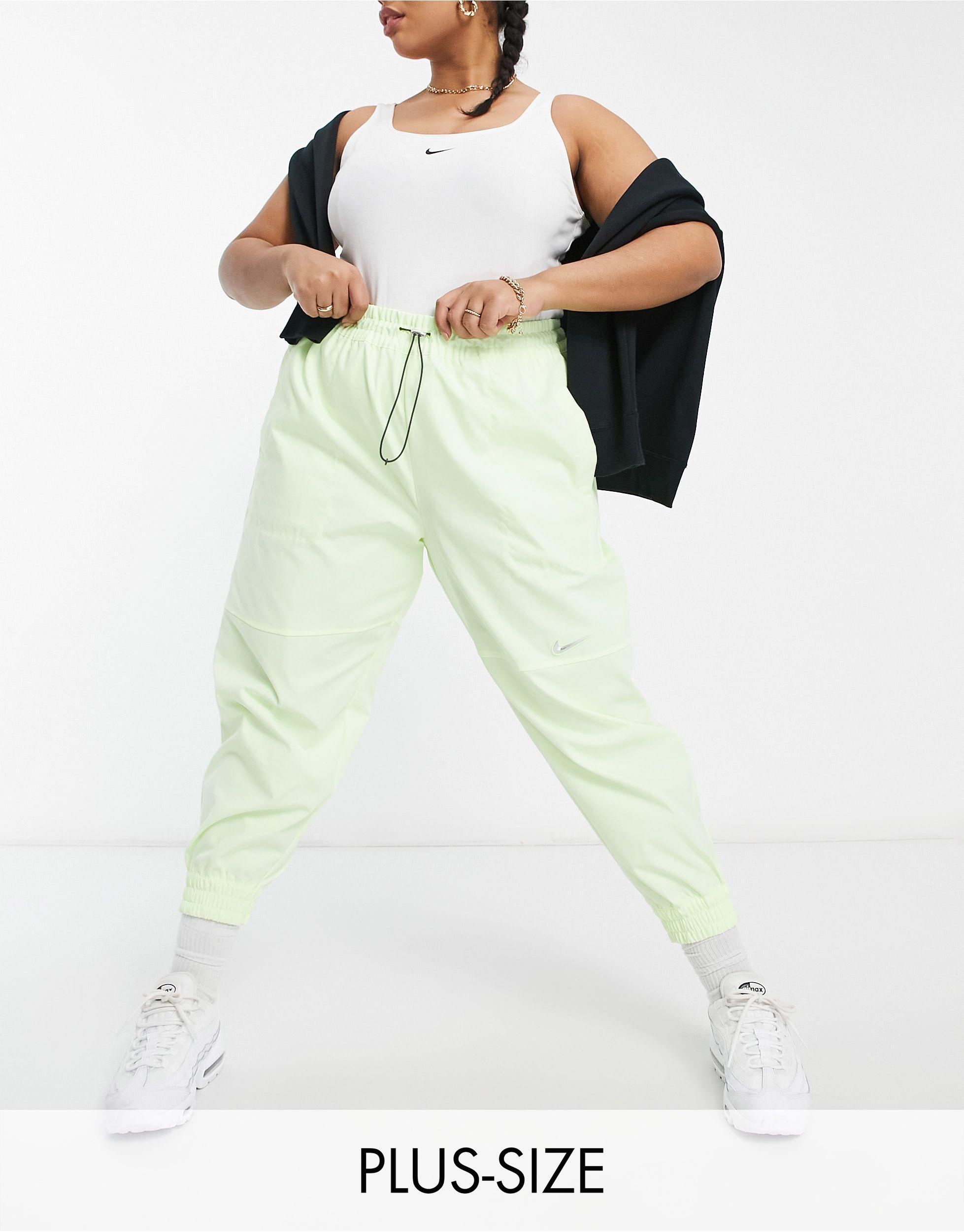 Pantalón Nike de color Amarillo | Lyst