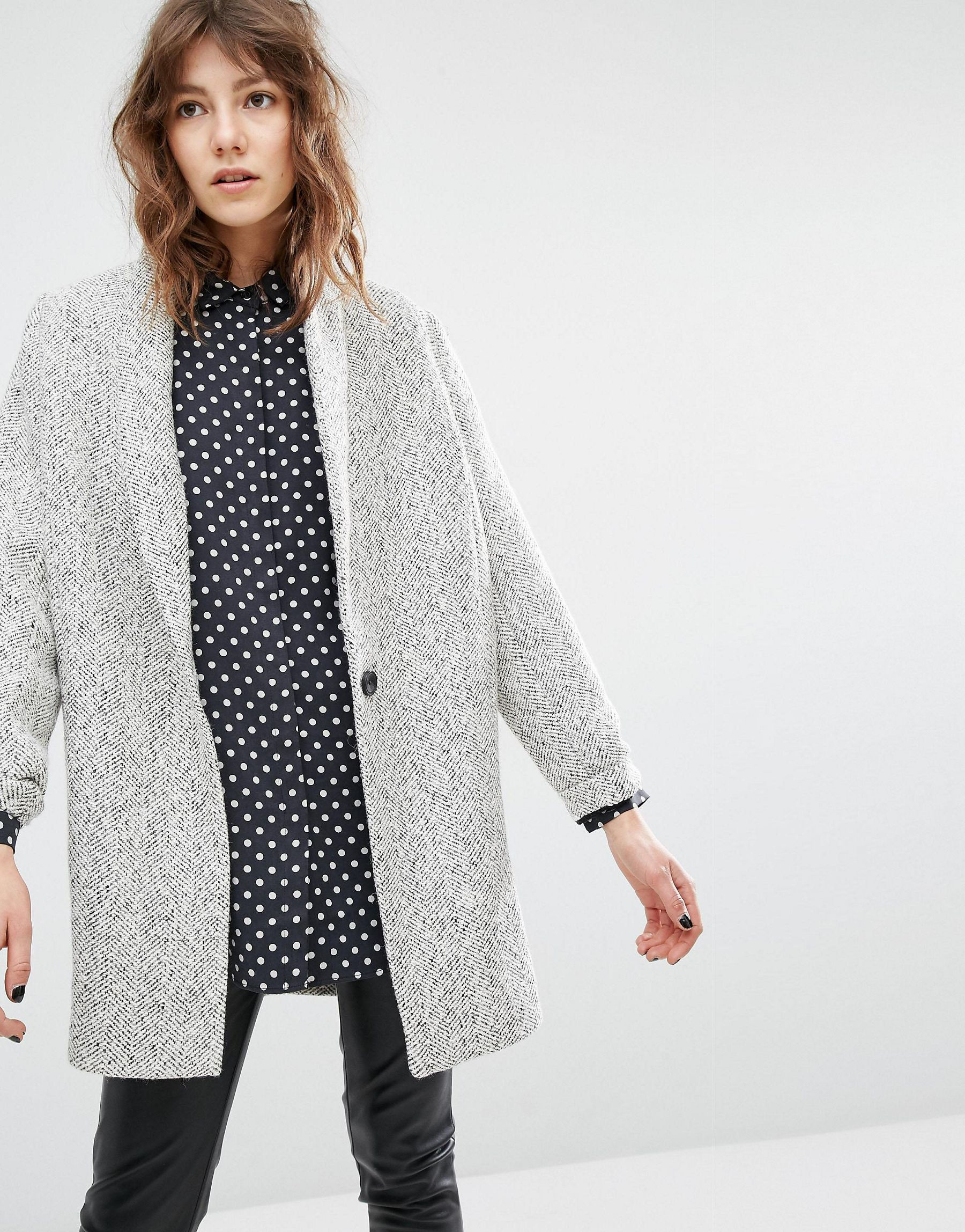 Lyst Suncoo Uncoo Eloi Coat In Herringbone Tweed In Gray lyst suncoo uncoo eloi coat in herringbone tweed in gray