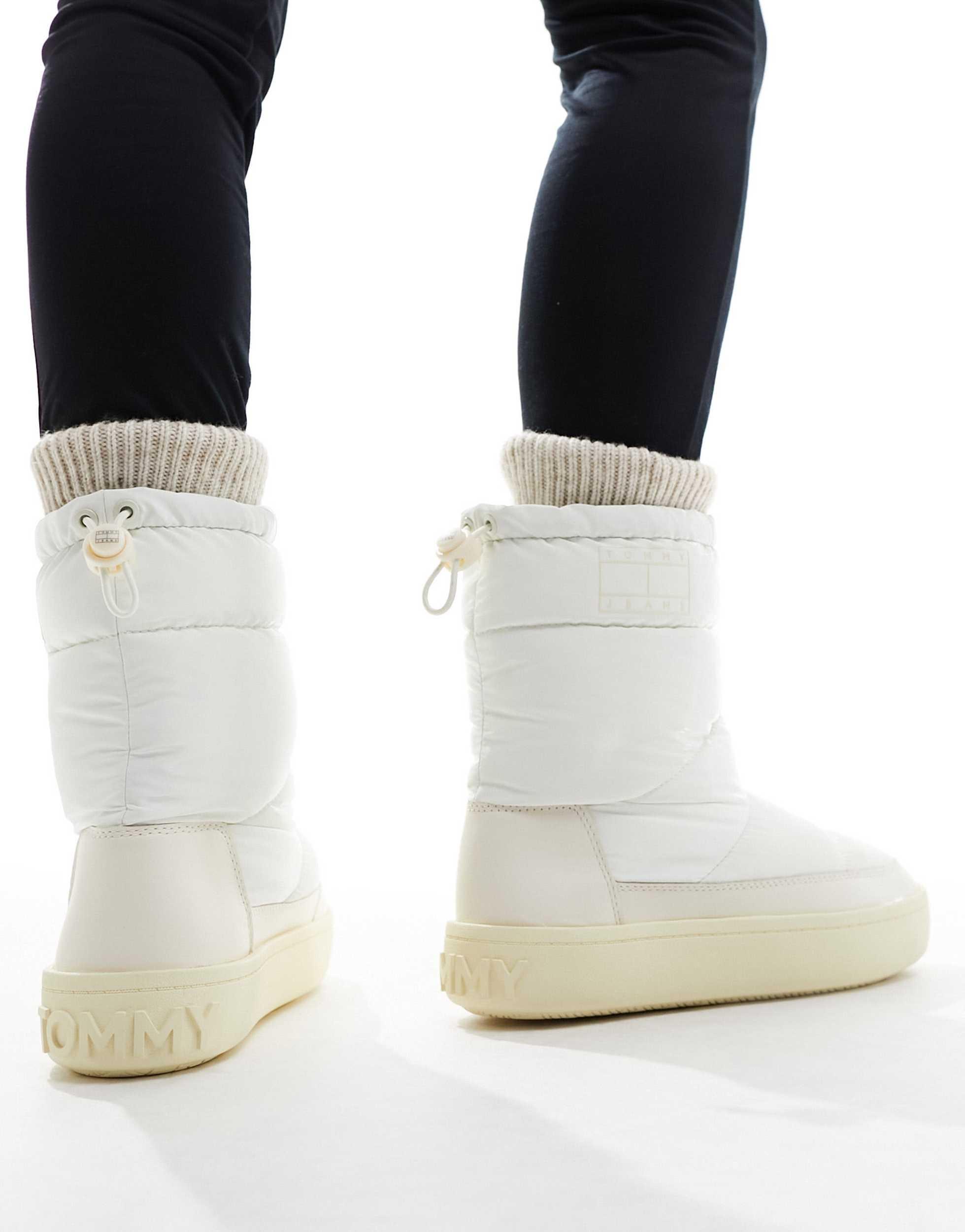 Tommy Hilfiger Winter Snow Boots in Black Lyst