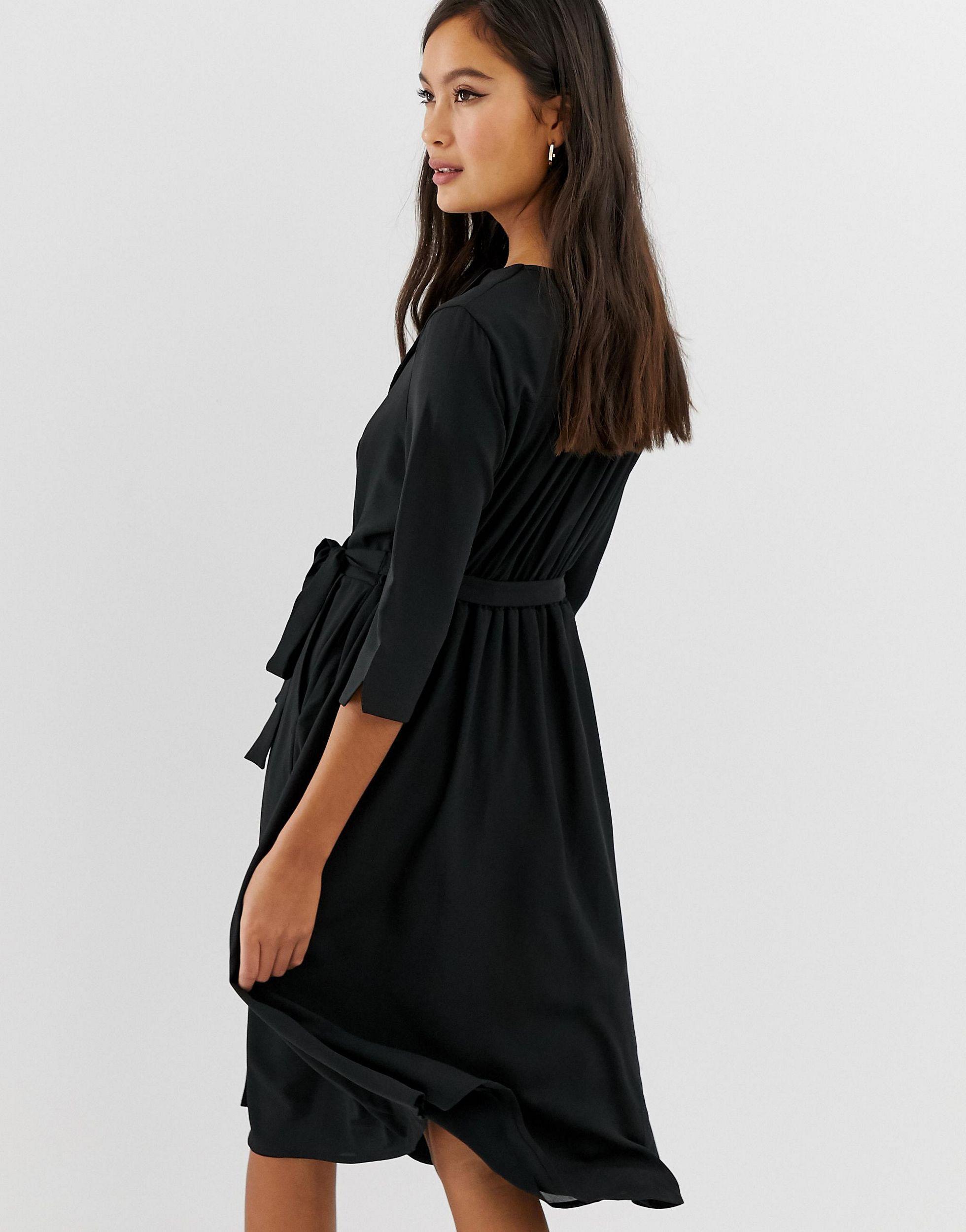 Amy Lynn Synthetic 3/4 Sleeve Wrap Front Dress in Black - Lyst