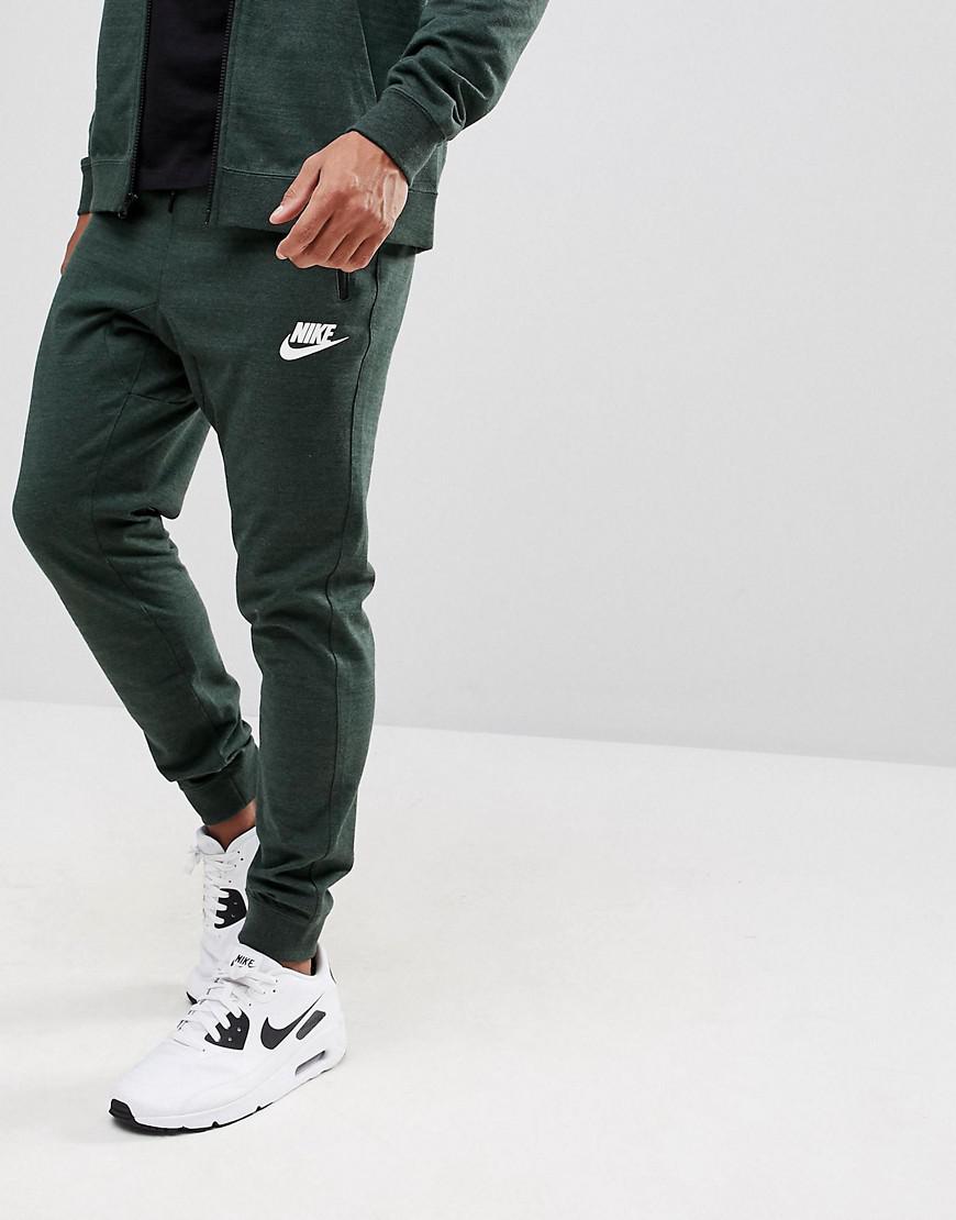 nike knit joggers