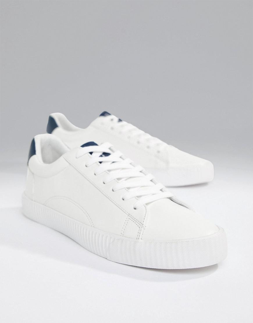 bershka chunky sole trainer in white