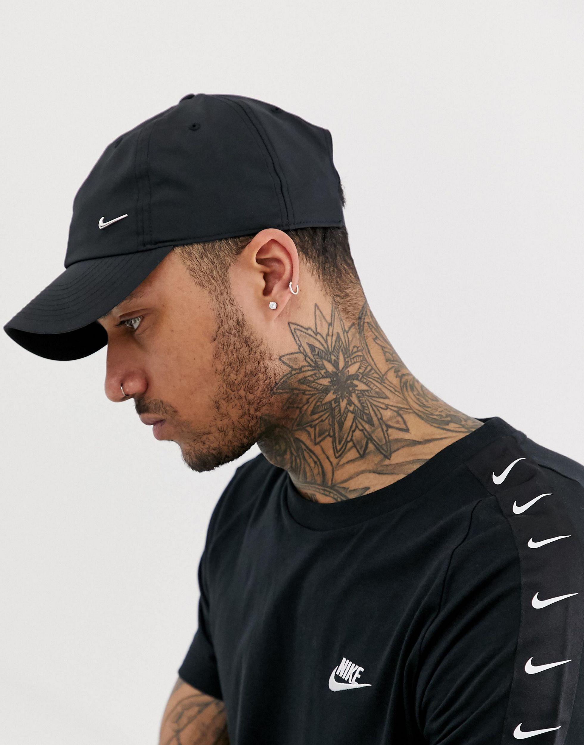 Nike Synthetic Metal Swoosh Cap in Black for Men - Save 52% - Lyst