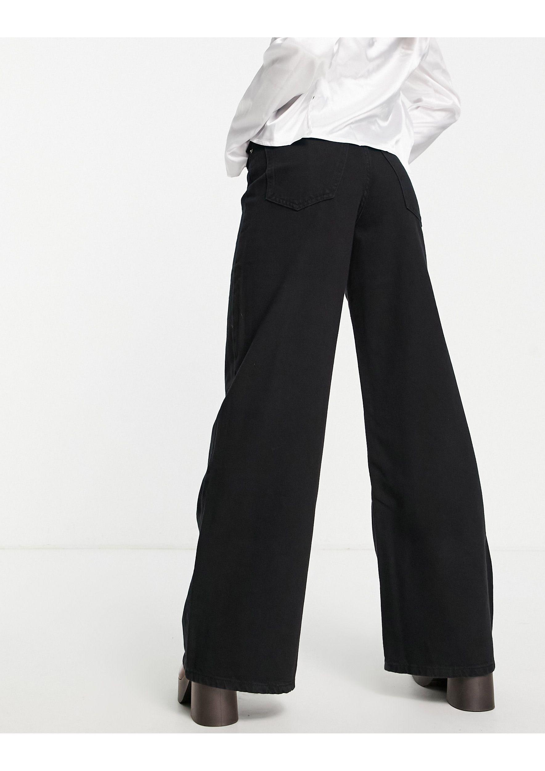 Petite Super Wide Leg Jean in Black 