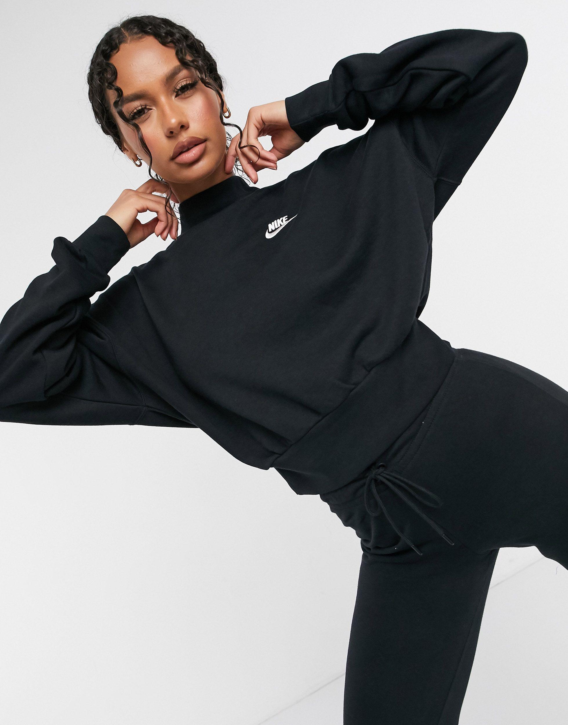 Nike Essentials Cropped Mock Neck Sweatshirt in Black - Lyst