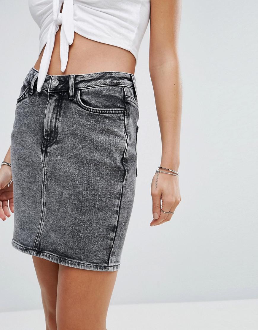 black acid wash denim skirt