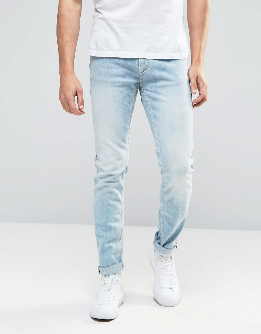 bleaching light blue jeans