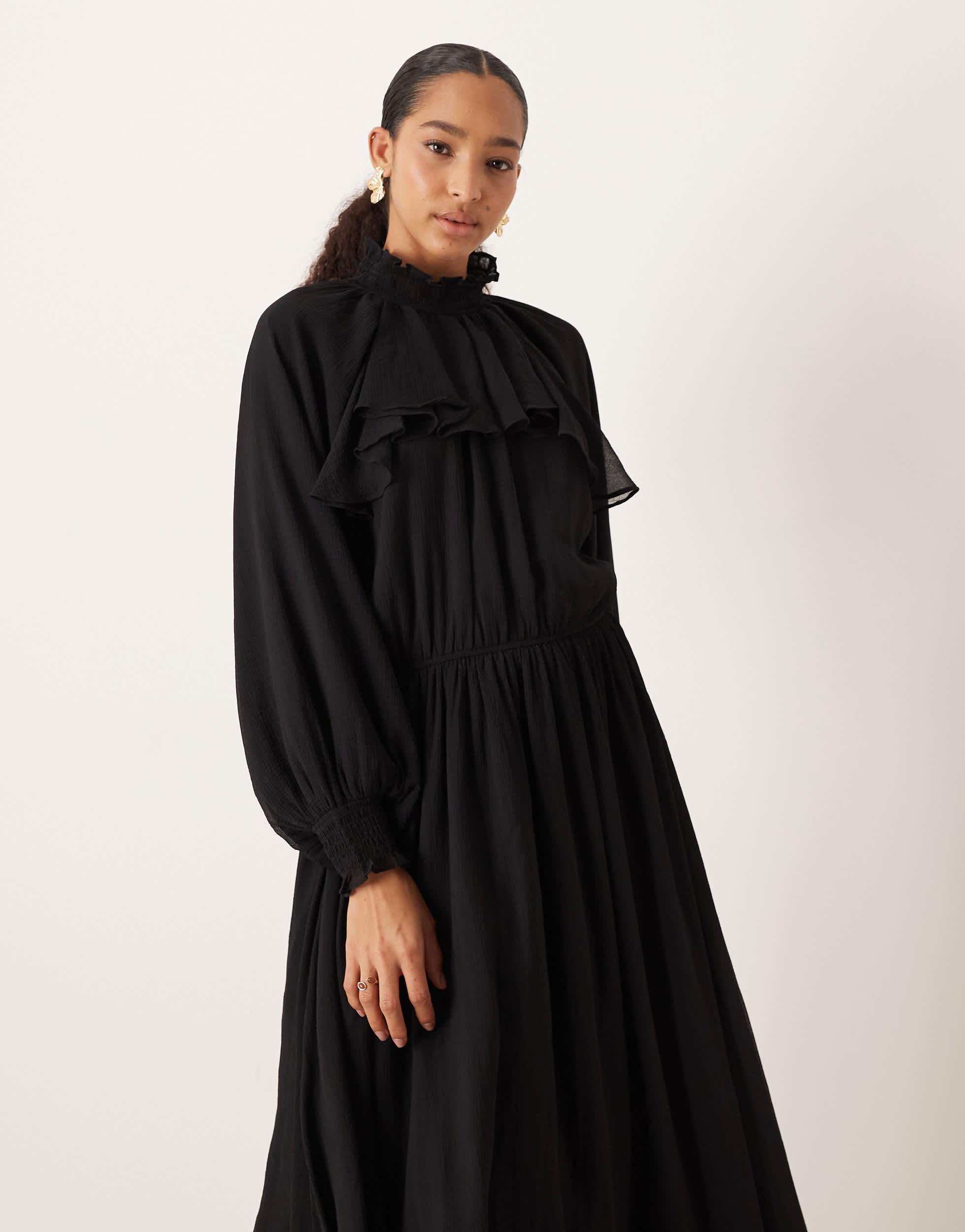 asos black chiffon dress High Neck Ruffle Detail Maxi in fixed straps YGroup_3153 V-Neck Maxi Dress, Ms. Size:FR 40