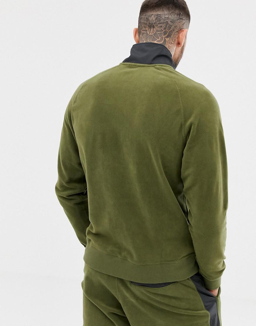 nike half zip borg sweat