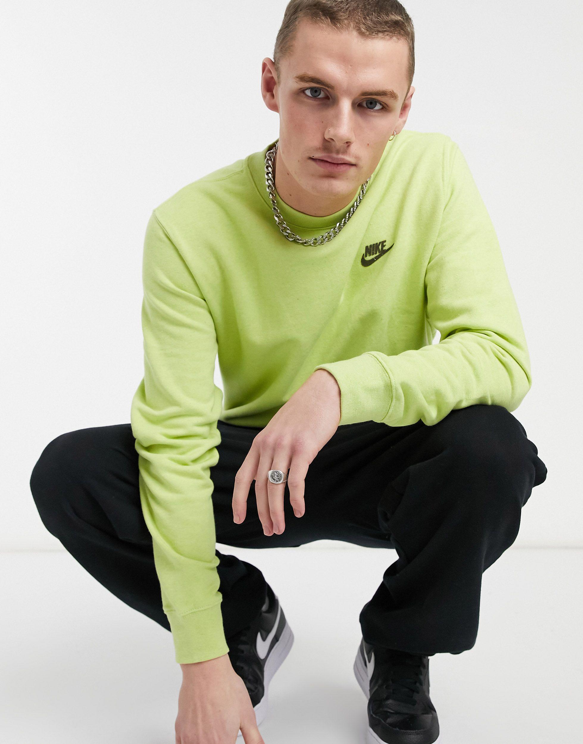 Sudadera verde lima pálida con cuello redondo revival Nike de hombre de  color Verde | Lyst