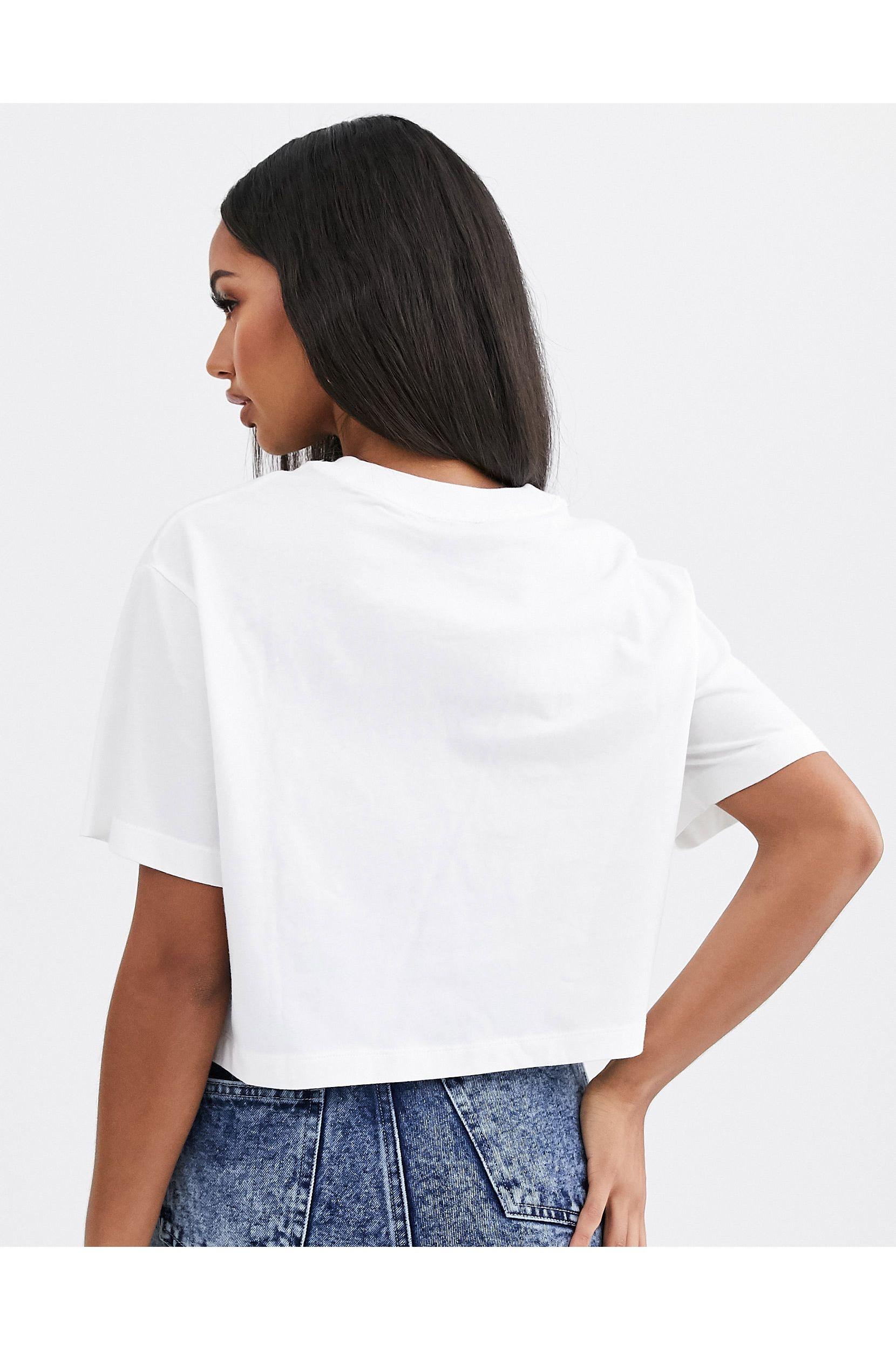 Nike Mini Swoosh Crop T-shirt in White | Lyst