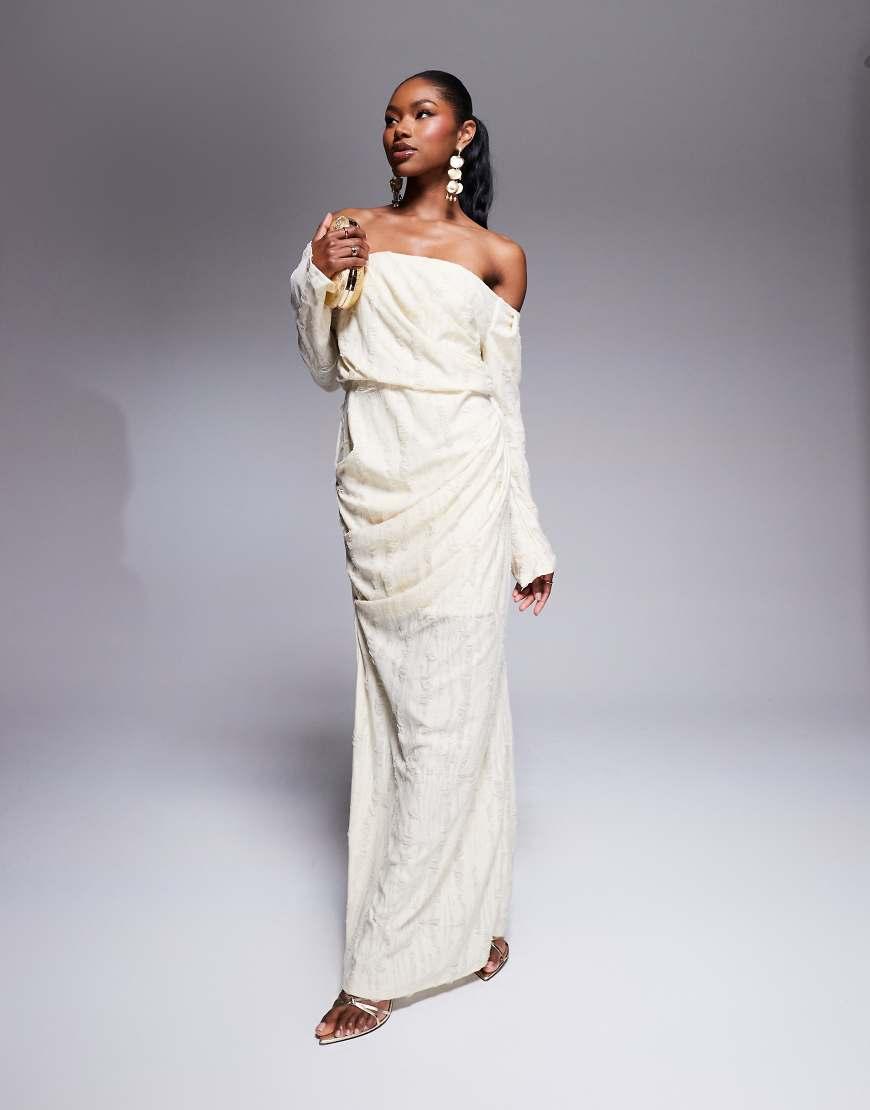 Vestido Midi Color Crema De Manga Larga Con Escote Bardot Y