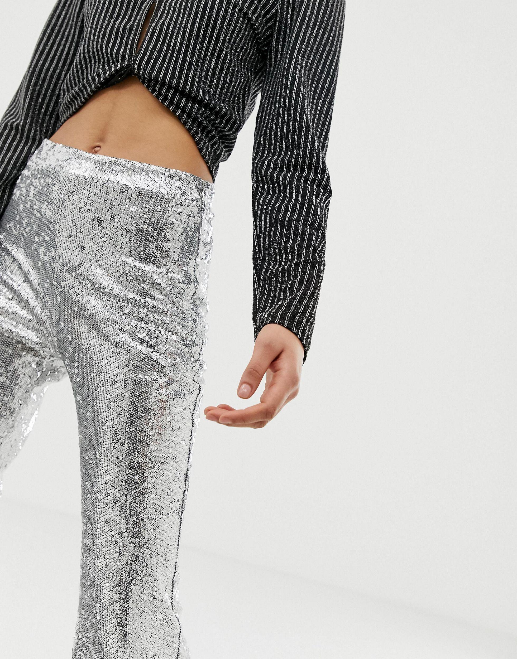 Pantaloni con paillettes di Bershka in Metallizzato | Lyst