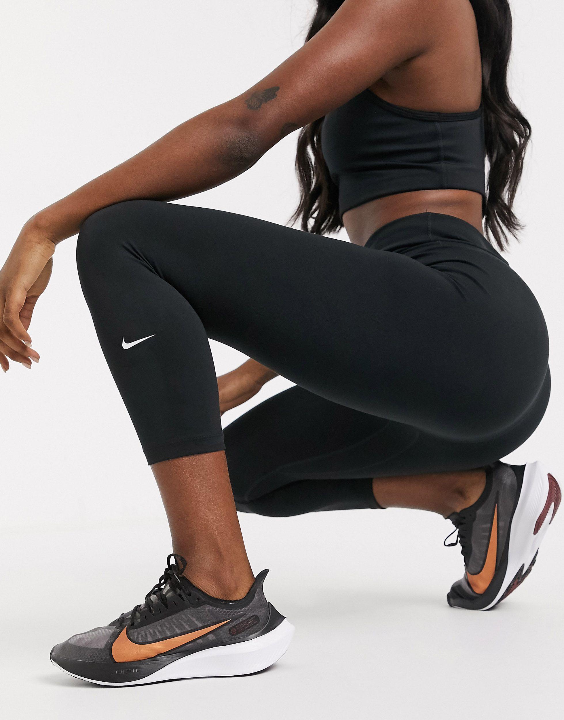 Nike One Sculpt Cropped leggings in 