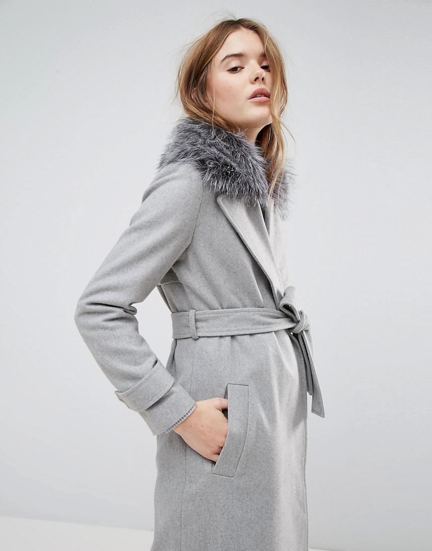 grey faux fur collar coat