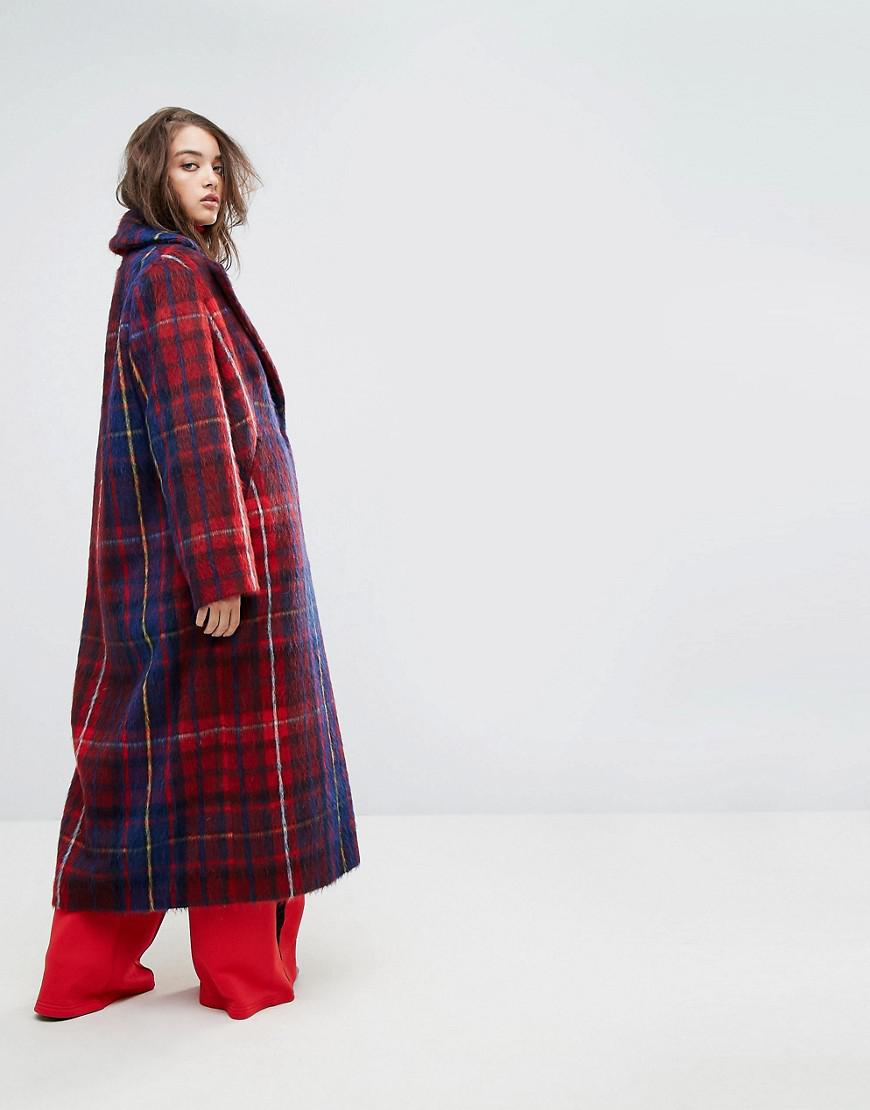 Tommy Hilfiger Gigi Hadid Oversized Plaid Wool Coat in Red - Lyst