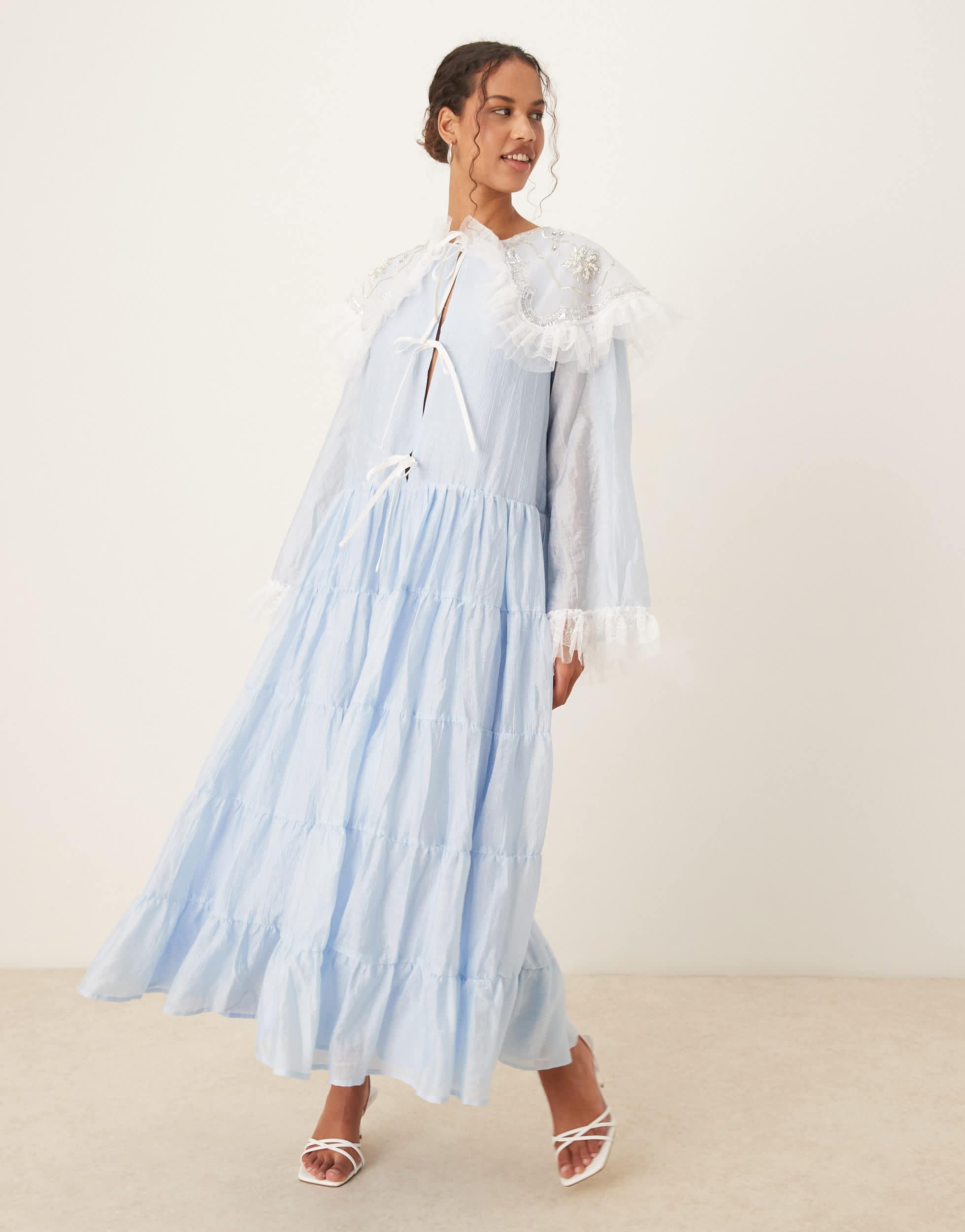 スーツ・フォーマル・ドレス Sister Jane Lucie Ruffle Sleeve Dress Sister Jane metallic ruffle mini dress in green | ASOS