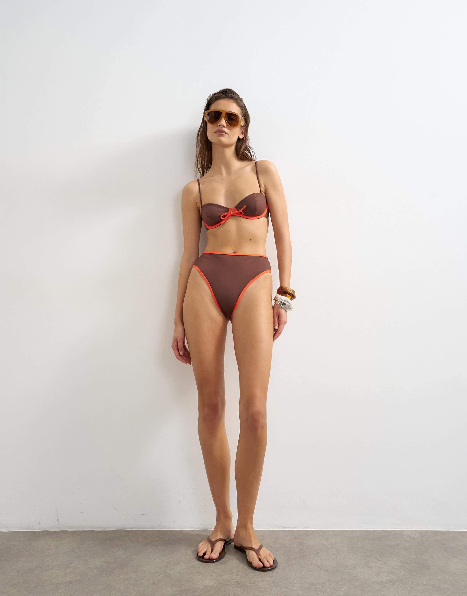 TOPSHOP 水着 Women's Black and Blue Mock Neck One Piece Swimsuit | Moderate