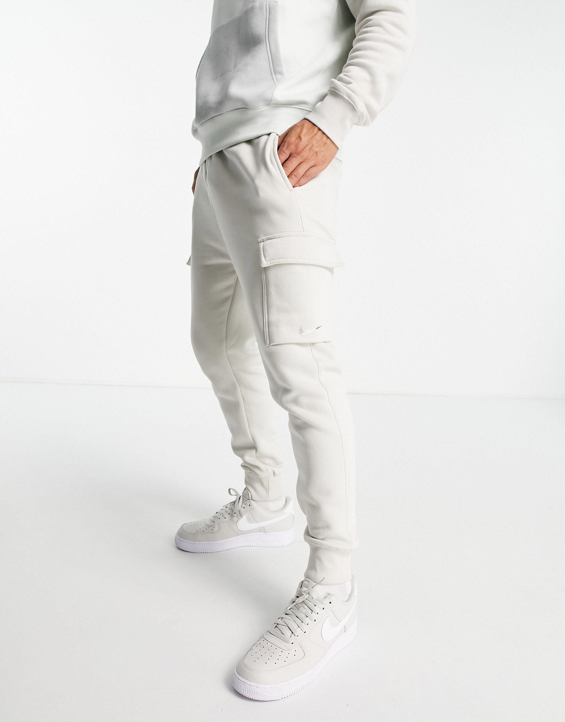 Jogger cargo à chevilles resserrées - taupe clair Nike pour homme en  coloris Blanc | Lyst