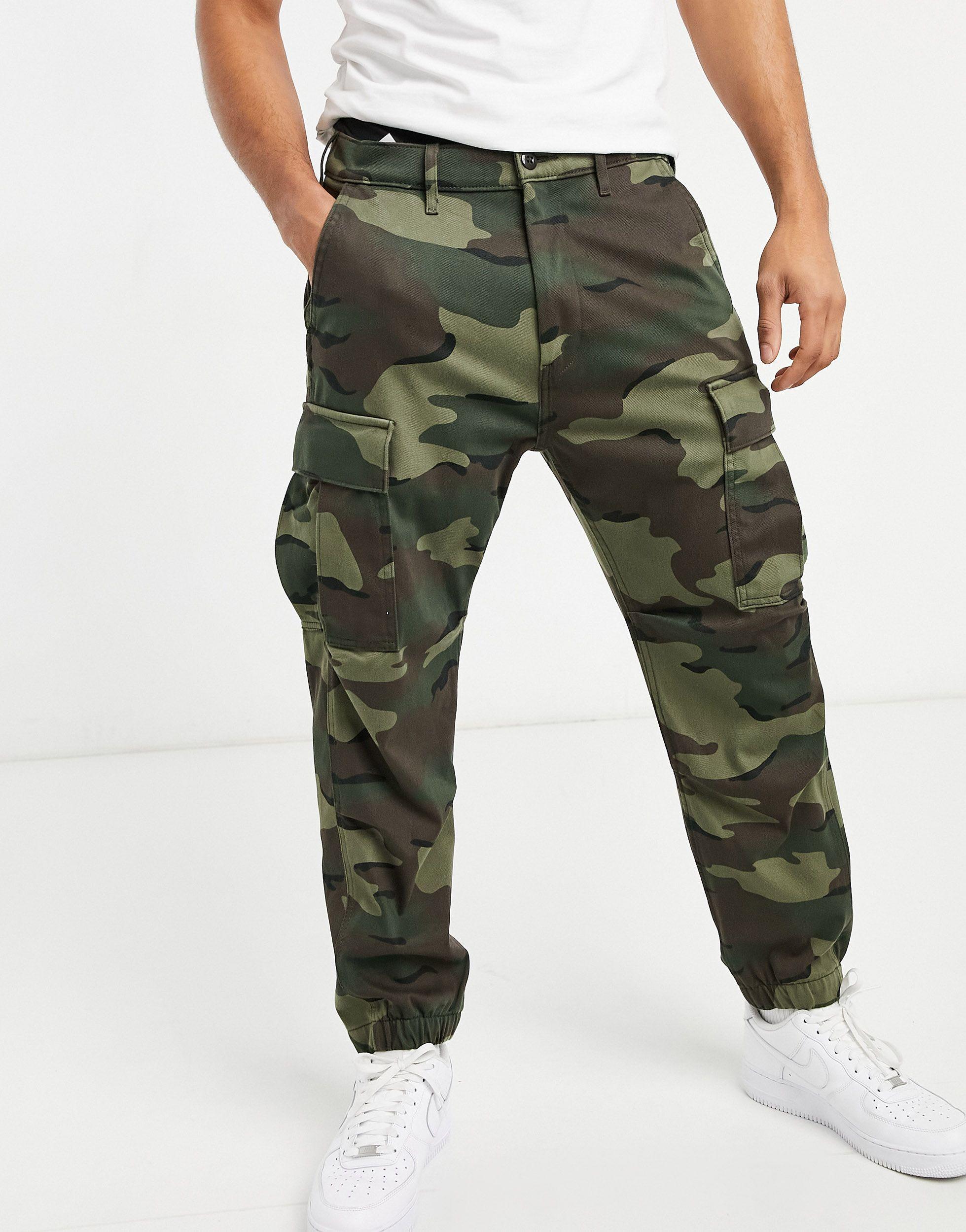 Levi's Denim Tapered Wave Camo Cargo Trousers in Green for Men - Lyst