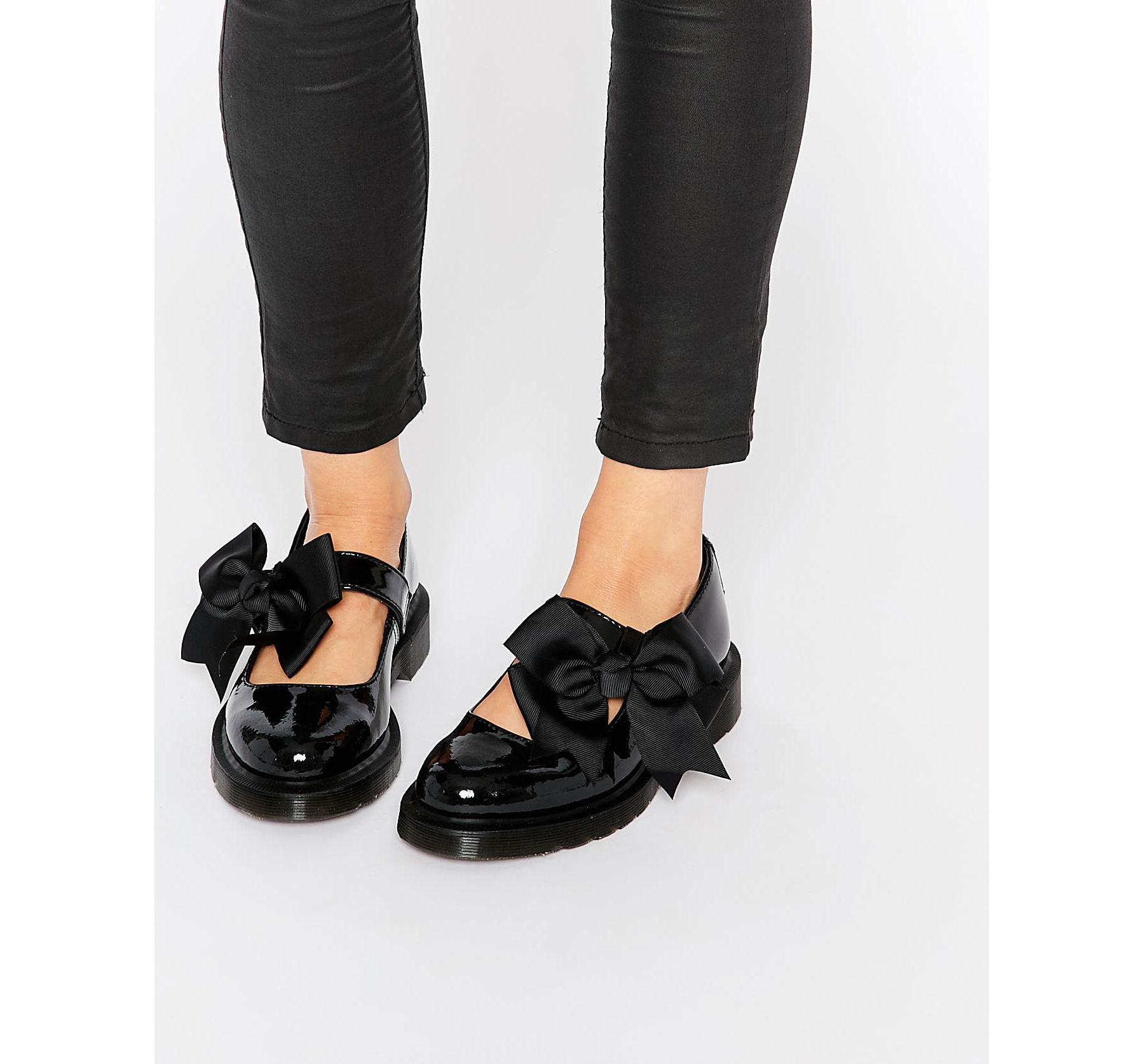 dr martens 1461 white mono