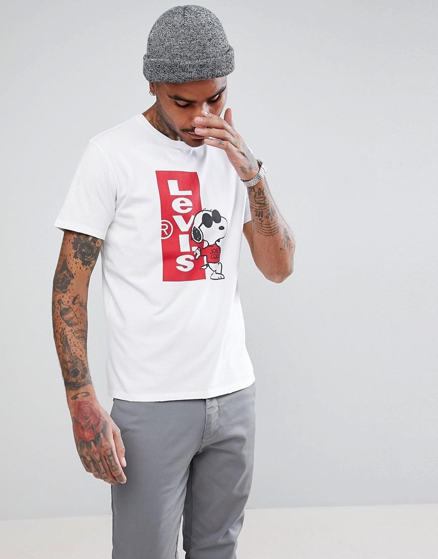 levis snoopy tee