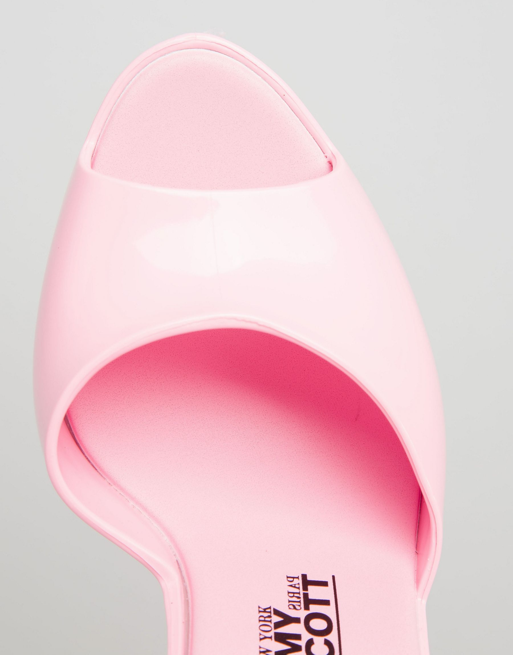 jeremy scott x melissa shoes pink