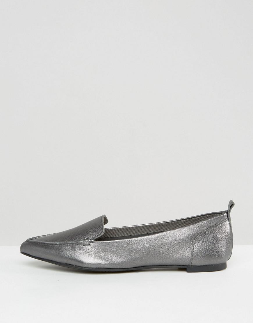 ALDO Bazovica Pewter Leather Point Flat Shoes in Metallic | Lyst