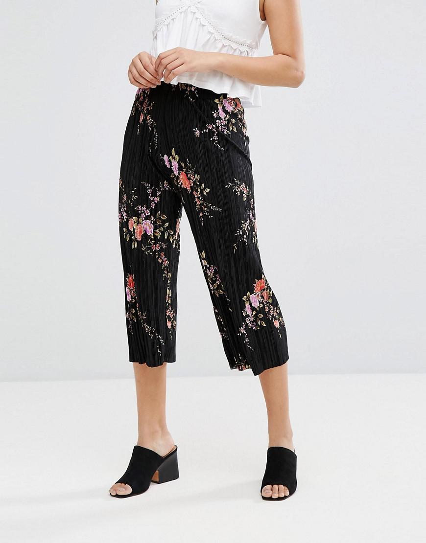 Synthetic Floral Plisse Crop Pants 